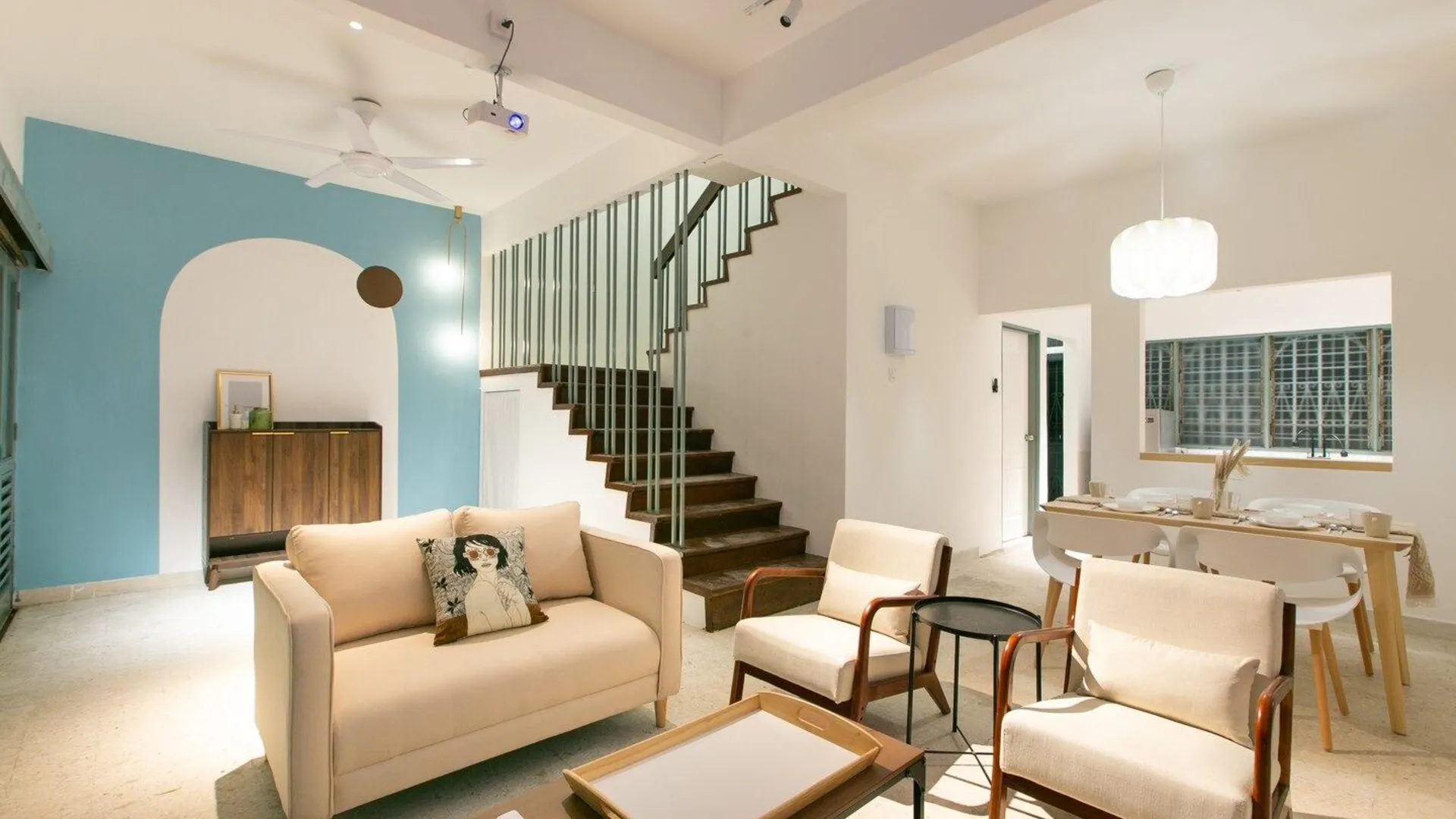 이포 이포 시티의 프라이빗 하우스 (210m², 침실 4개, 프라이빗 욕실 3개) 3성급 싱글룸 외관