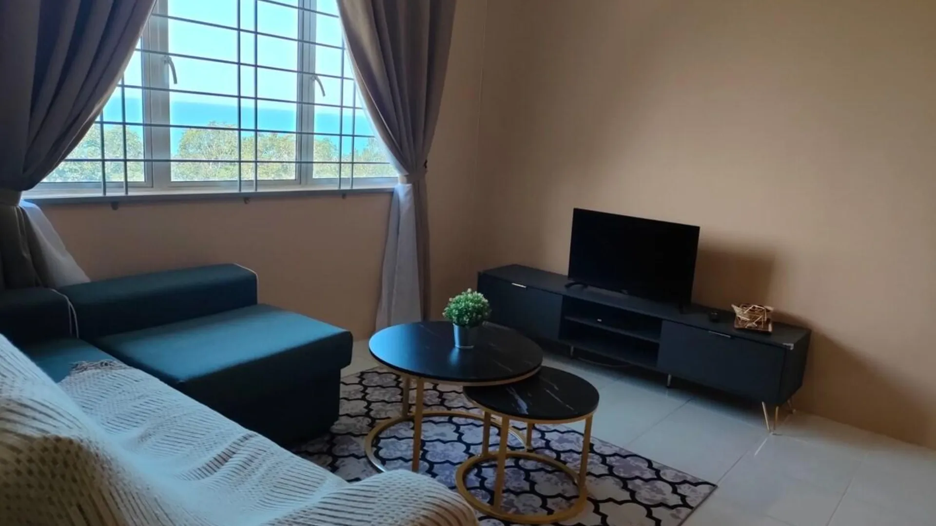 쿠안탄 테루크 쳄페타크의 아파트먼트 (m², 침실 3개, 프라이빗 욕실 2개) 4성급 게스트하우스 스위트룸