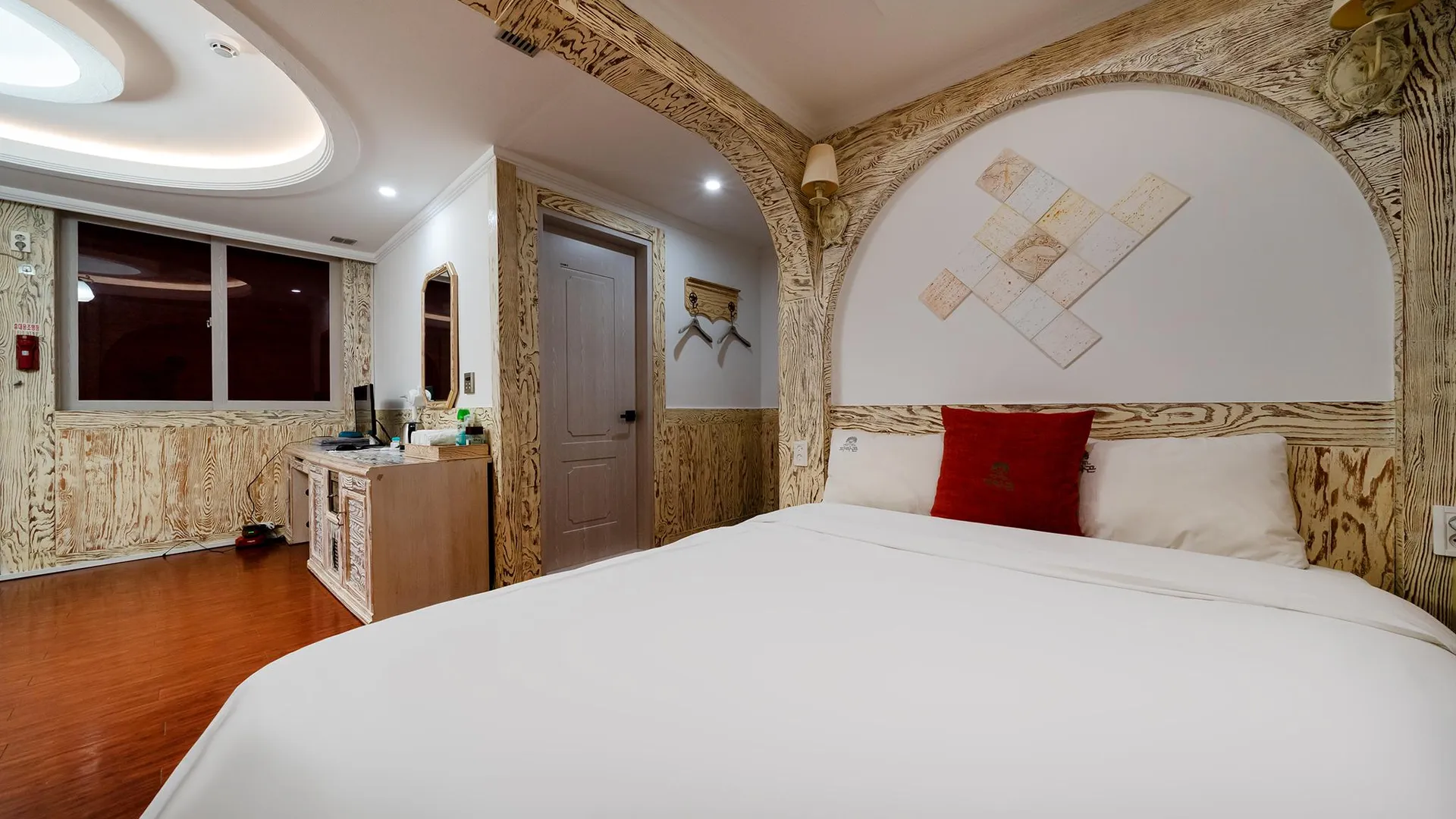 대전 대전 유성 파라곤호텔(pc텔) 1성급 호텔 객실