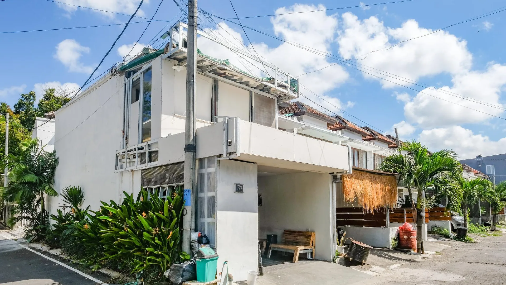 발리 데이비드 하우스 누사두아 비치 발리 미트라 레드도즈 2성급 호텔 로비