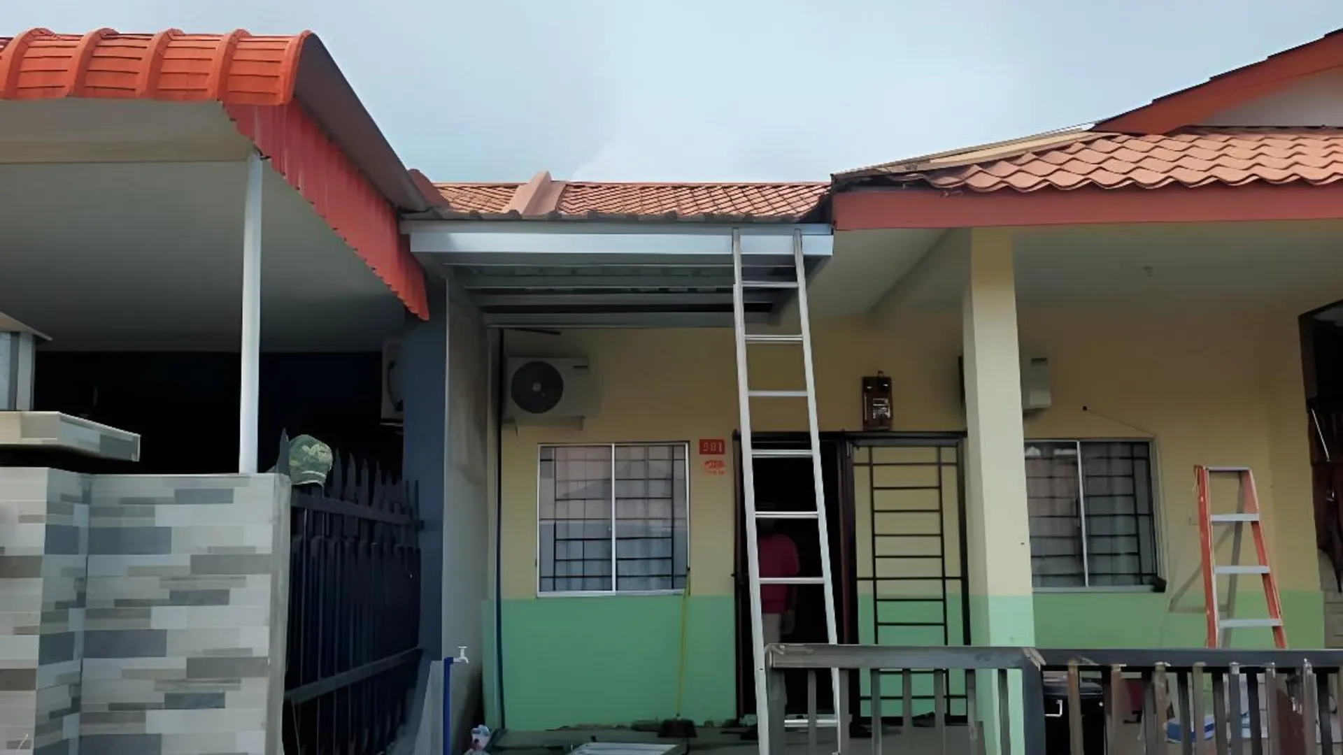 셈포르나 Comfy Transit Tawau-Semporna 3성급 게스트하우스 레스토랑