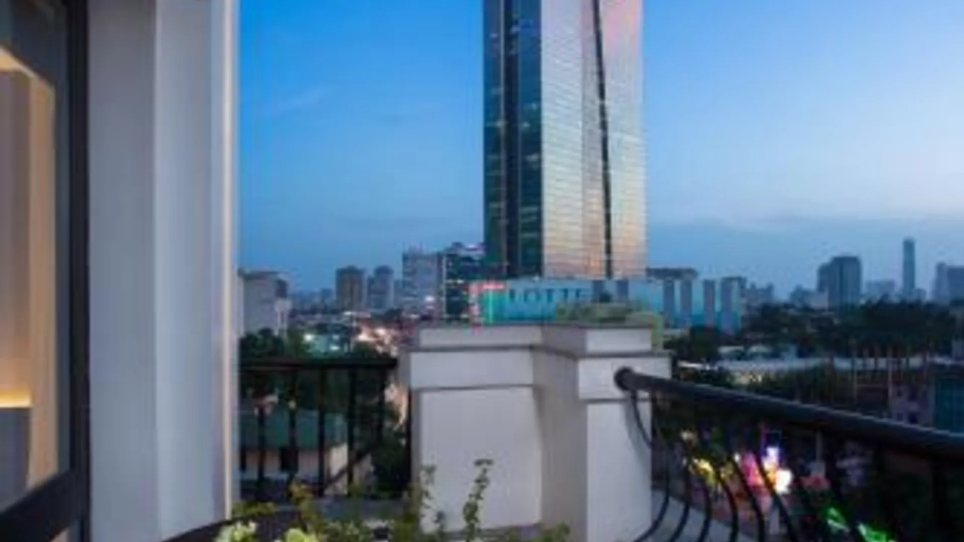 하노이 그랜디오스 호텔 앤 스파 4성급 호텔 외관