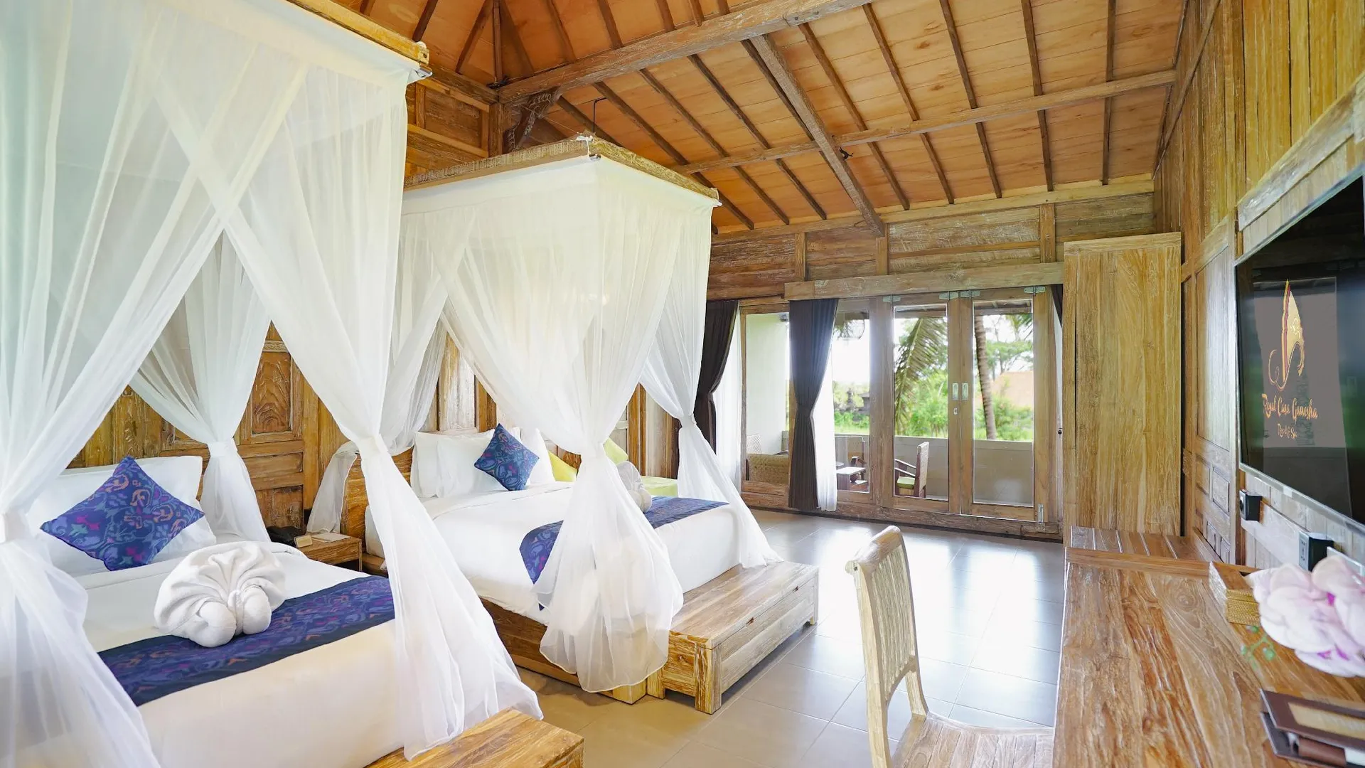 발리 로얄 카사 가네샤 4성급 호텔 스위트룸