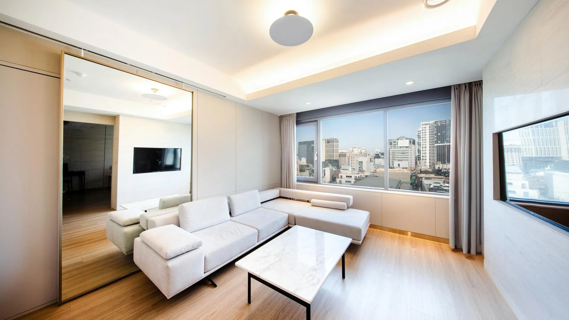 서울 호텔 엘리에나 서울 강남 4성급 호텔 전망