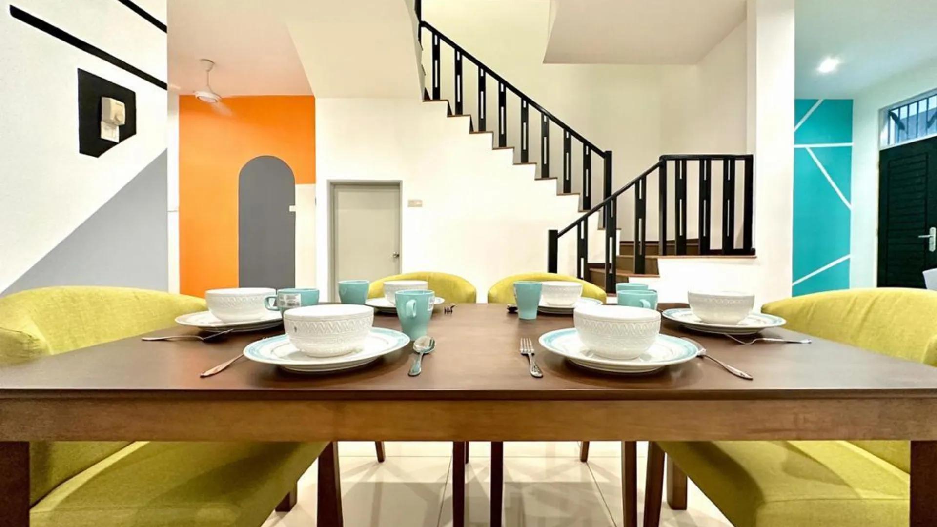 이포 켈레방의 프라이빗 하우스 (163m², 침실 4개, 프라이빗 욕실 4개) 3성급 싱글룸 외관