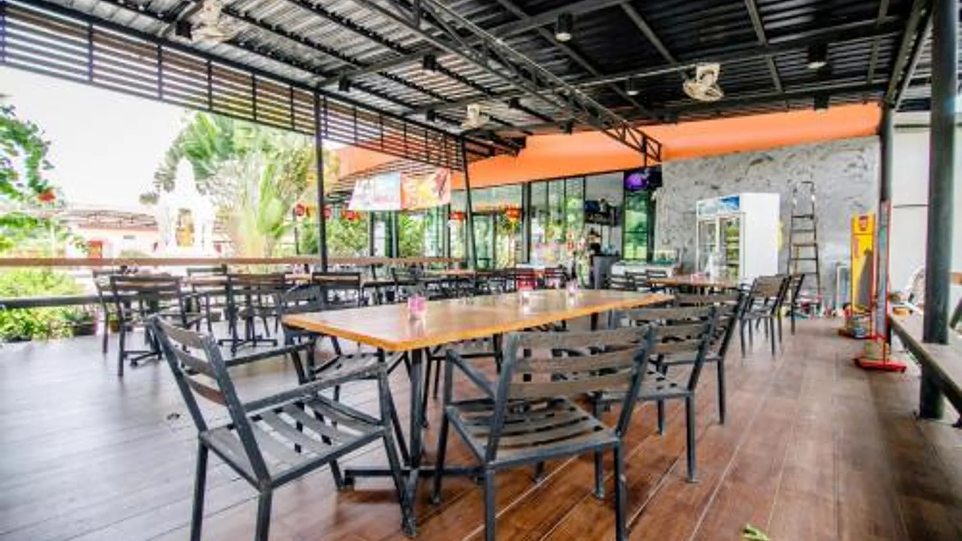 핫야이 바나나 리조트 사다오 3성급 호텔 로비