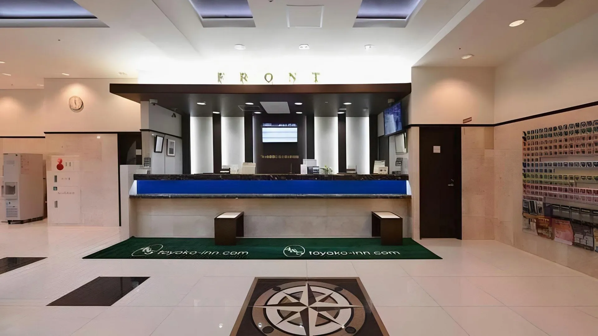 오사카 Toyoko Inn Osaka Honmachi No2 호텔 로비