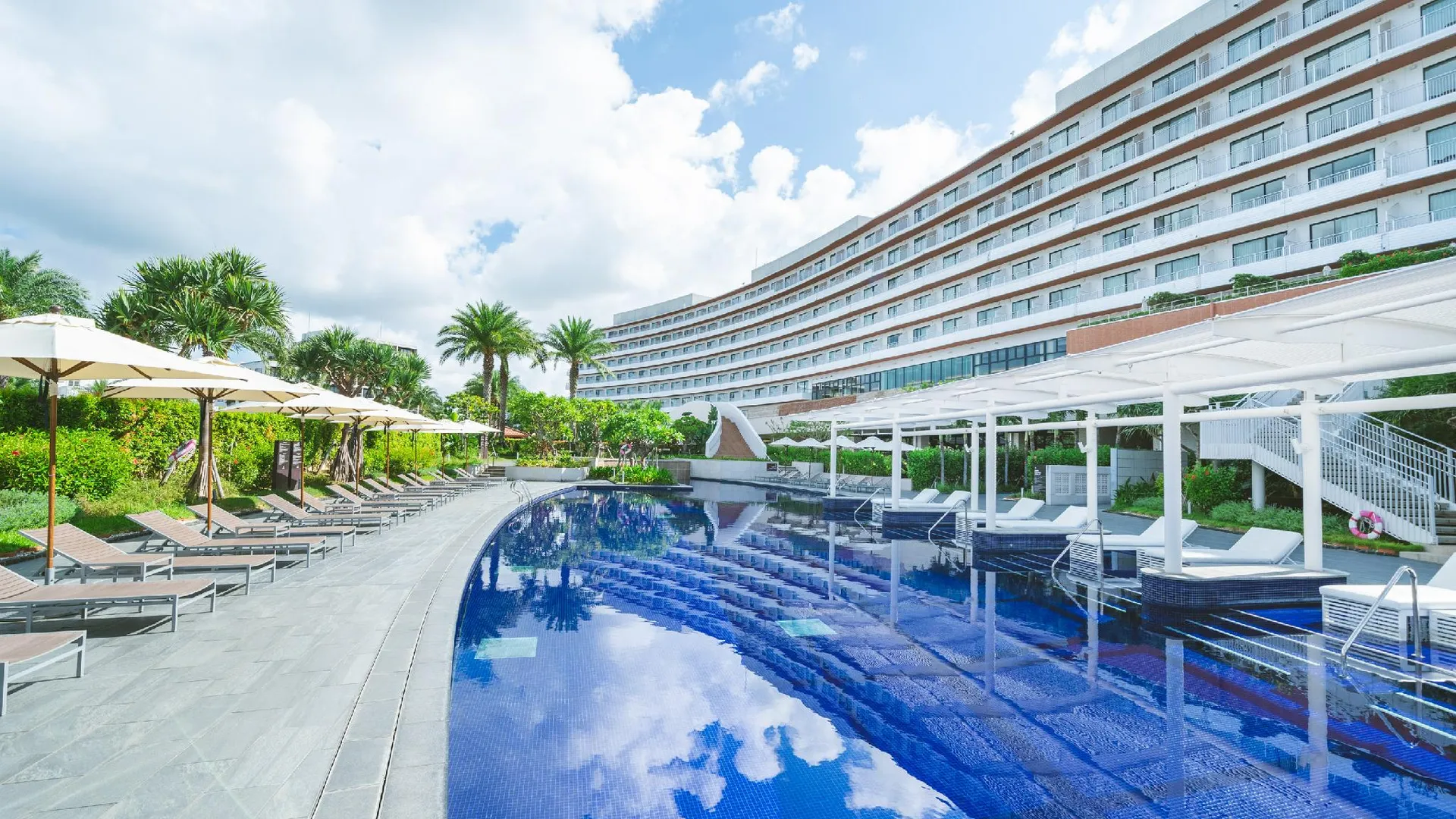 오키나와 본섬 힐튼 오키나와 자탄 리조트 4성급 호텔 객실