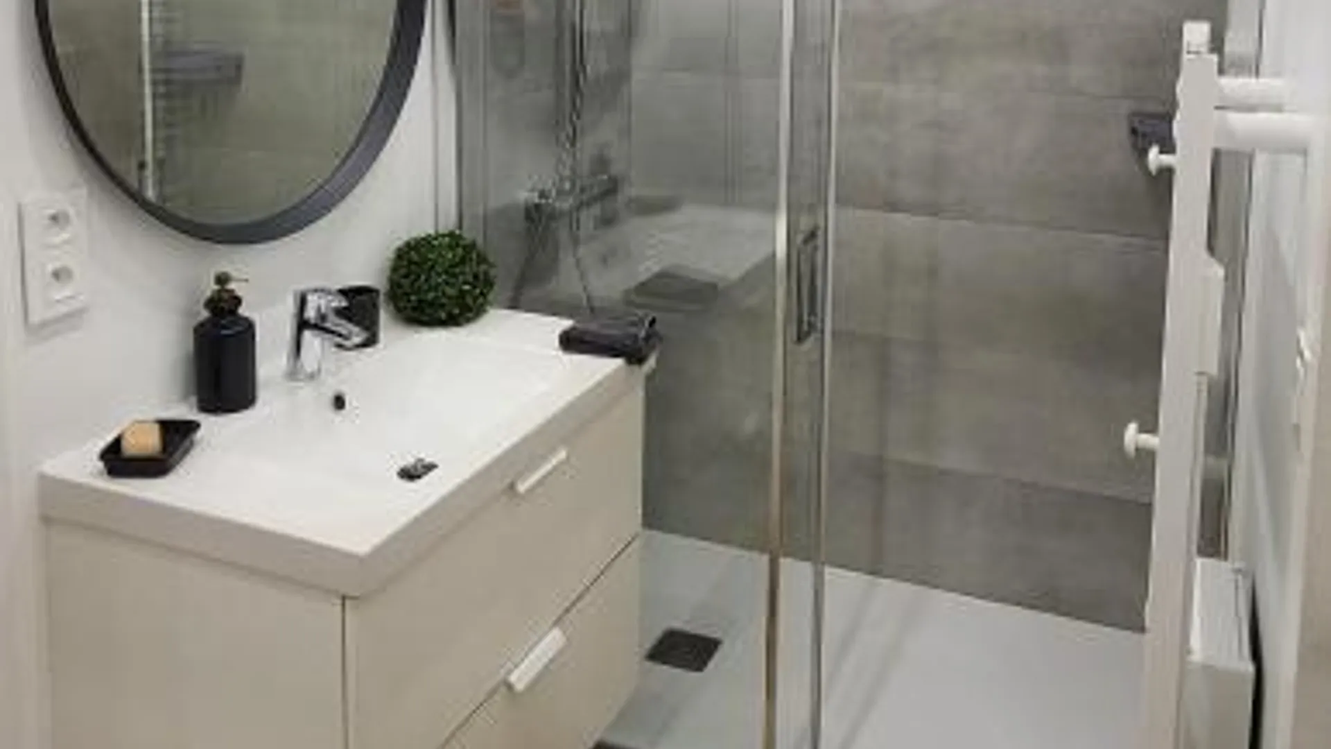 솔리유 Chambre de charme à Saulieu 3성급 호텔 객실