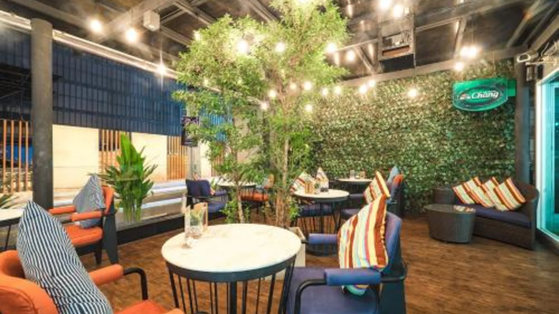 방콕 시트러스 수쿰빗 11 바이 컴패스 호스피탈리티 4성급 호텔 수영장