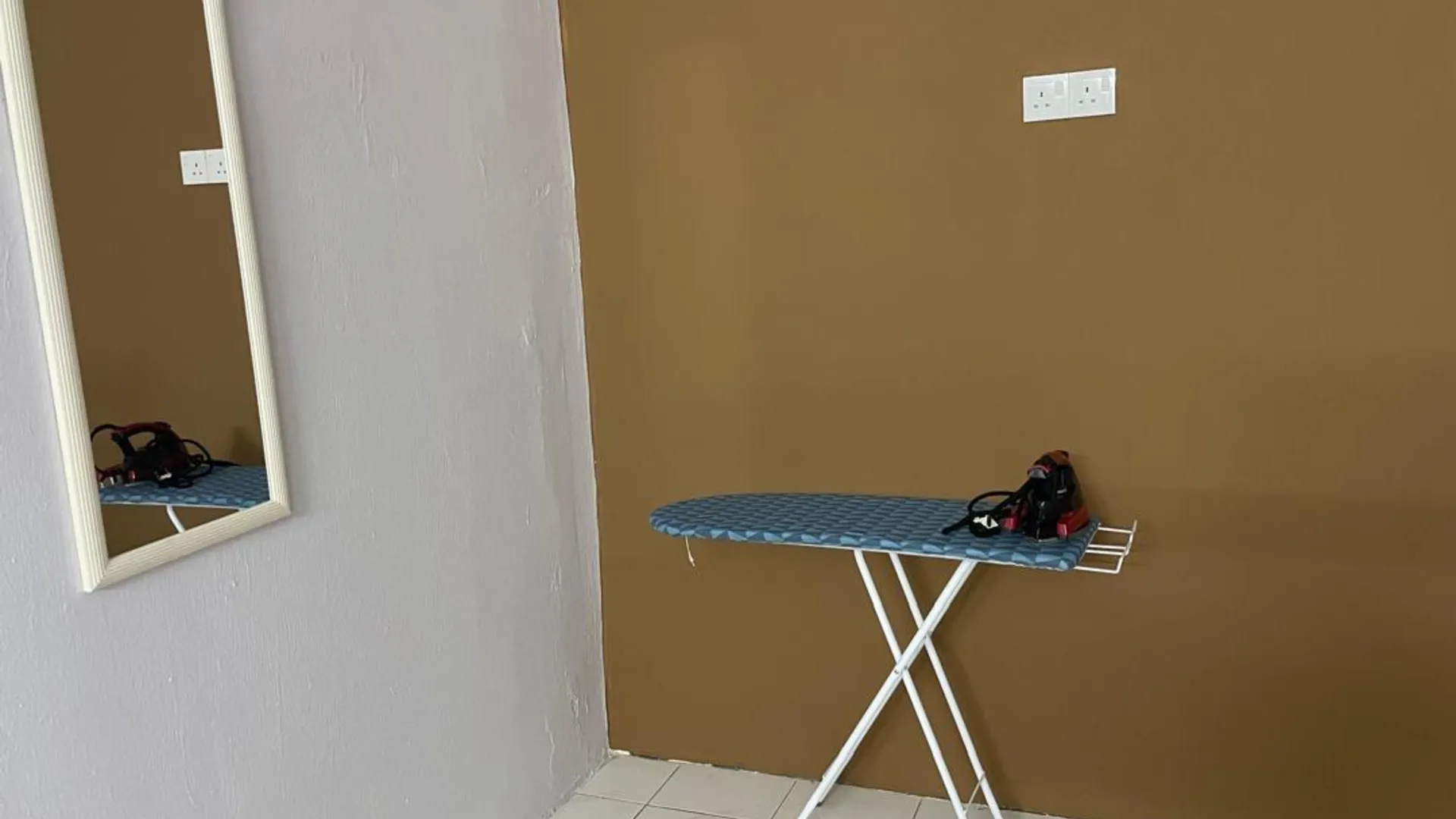 탄종 말림 (페락) 탄종 말림의 프라이빗 하우스 (m², 침실 4개, 프라이빗 욕실 3개) 3성급 싱글룸 수영장