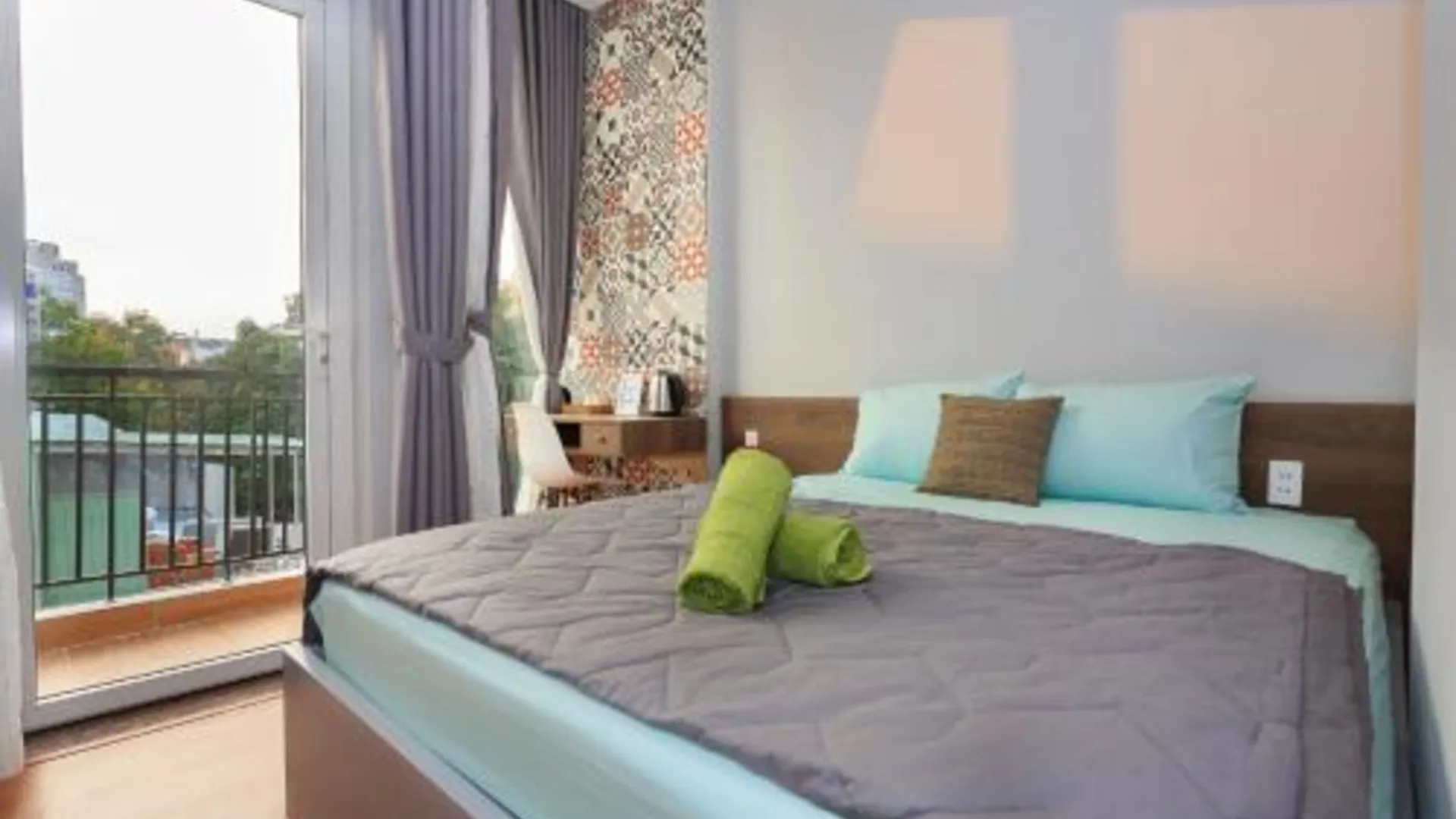 호치민 1군의 프라이빗 하우스 (14m², 침실 1개, 프라이빗 욕실 1개) 4성급 게스트하우스 스위트룸