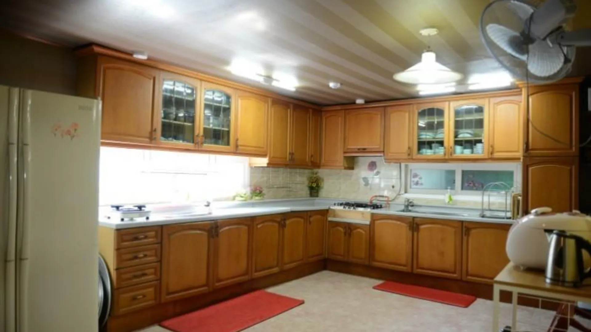 양양 양양 언덕위에하얀집펜션 2성급 게스트하우스 로비