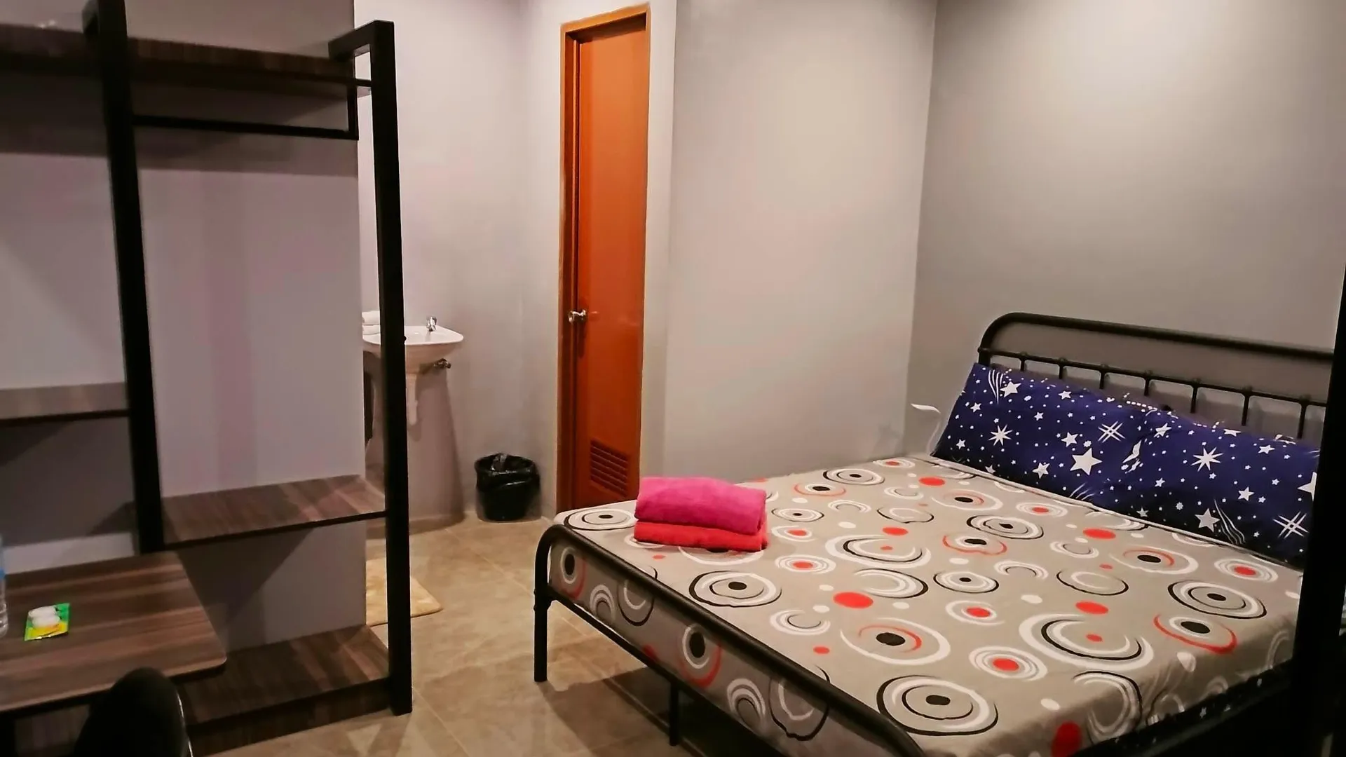 세부 단반타얀의 아파트먼트 (19m², 침실 1개, 프라이빗 욕실 1개) 2성급 싱글룸 객실