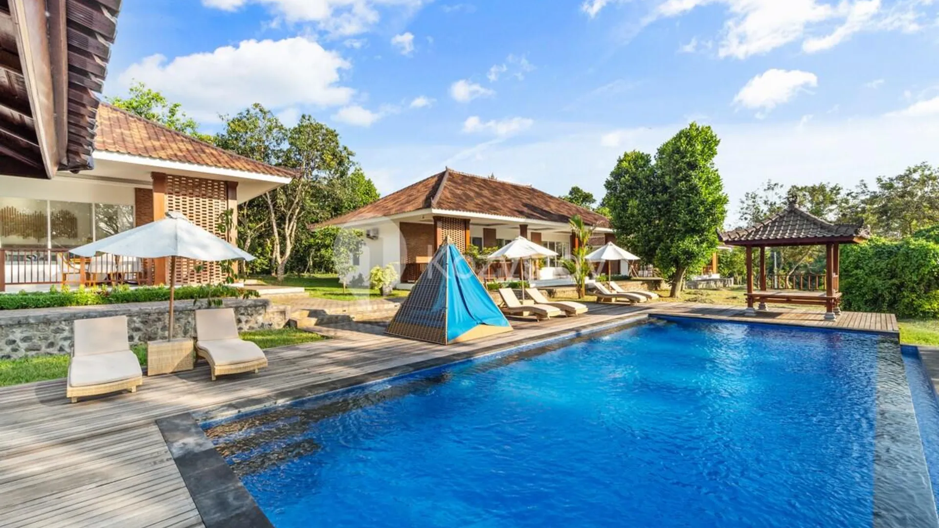 발리 짱구의 빌라 (185m², 침실 2개, 프라이빗 욕실 2개) 4성급 싱글룸 객실