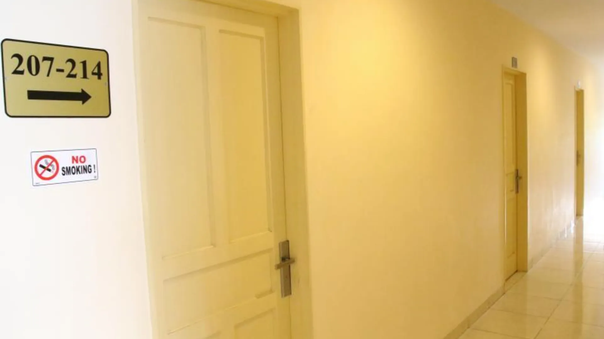 마카사르 다야 호텔 2성급 호텔 레스토랑