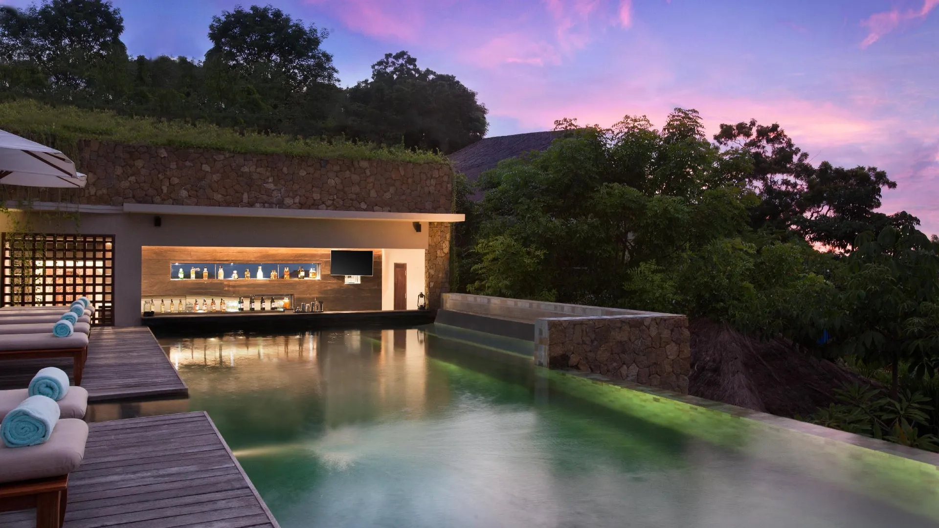 발리 더 타마린드 리조트 - 누사 렘봉안 5성급 호텔 객실