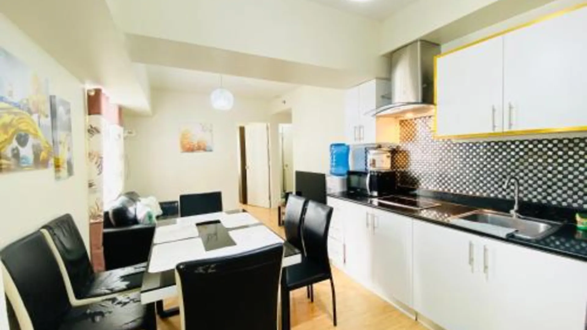 세부 Cebu Avida Tower by P and J 2성급 게스트하우스 전망