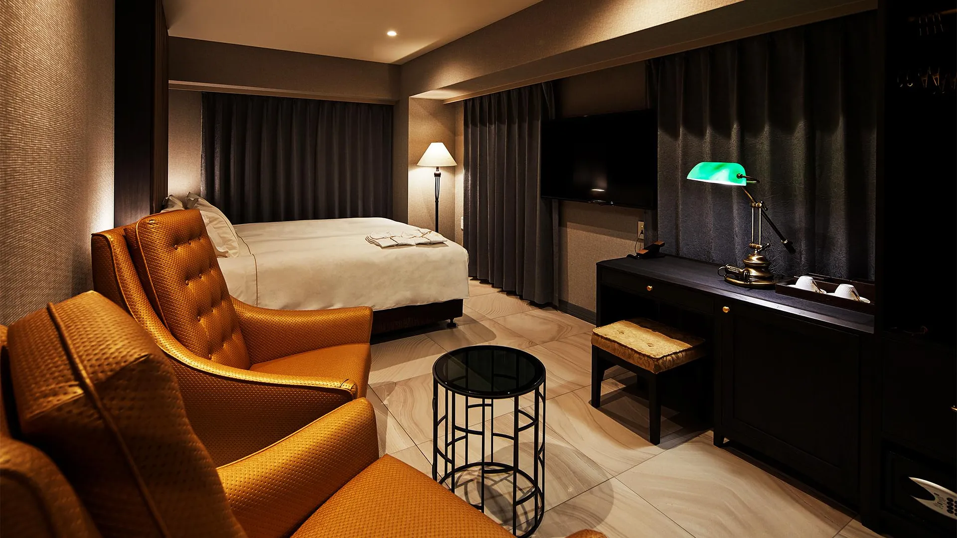 고베 Centurion Hotel Vintage Kobe 호텔 스위트룸