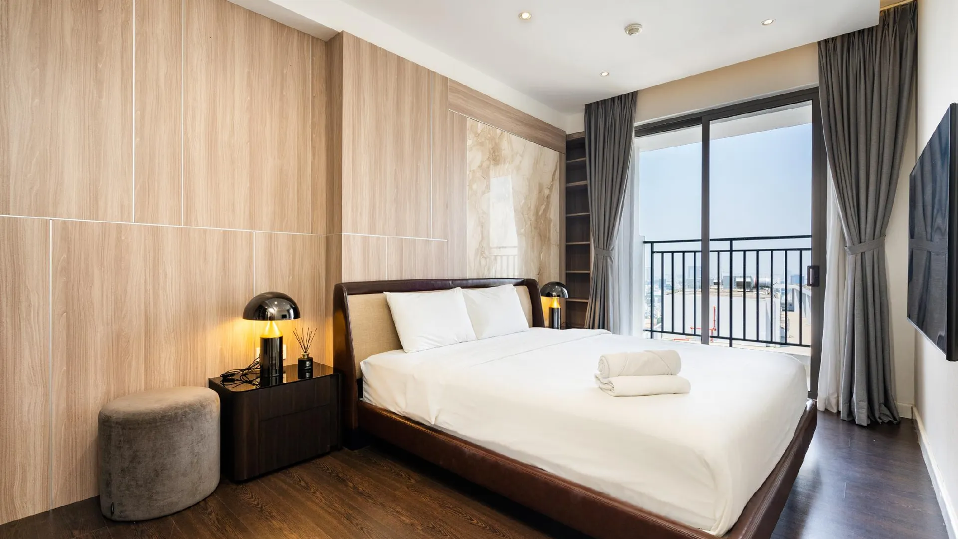 호치민 사이공 메모리즈 - 프리 시티 워크 익스피리언스 3성급 호텔 스위트룸