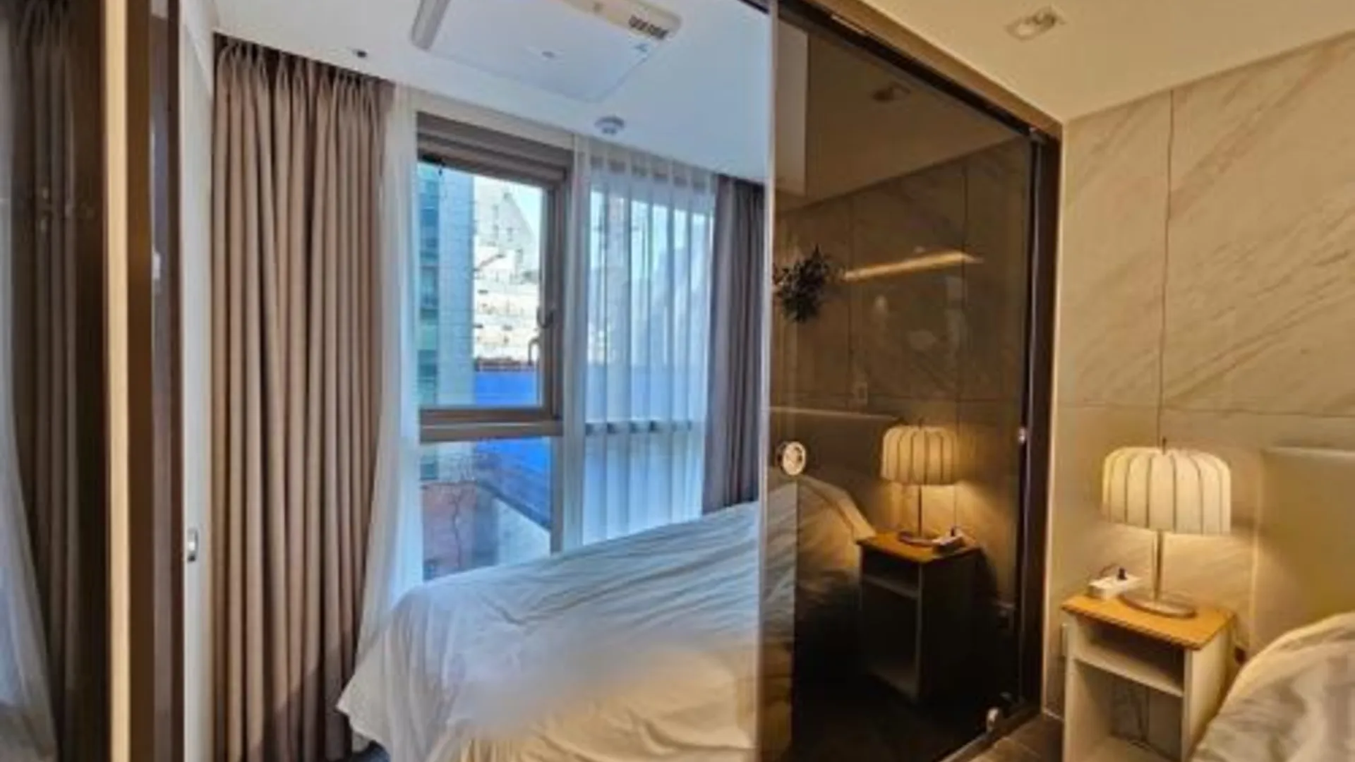 서울 쿠키하우스 - 강남서초 최고급레지던스 웰컴수제쿠키 남부터미널도보5분 예술의전당 3성급 호텔 스위트룸