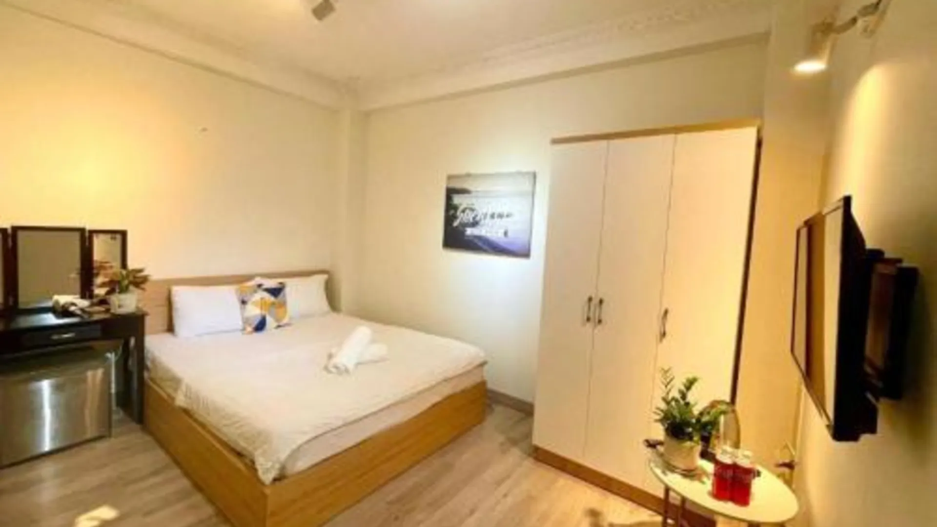 호치민 안 티엔 호텔 2성급 호텔 객실