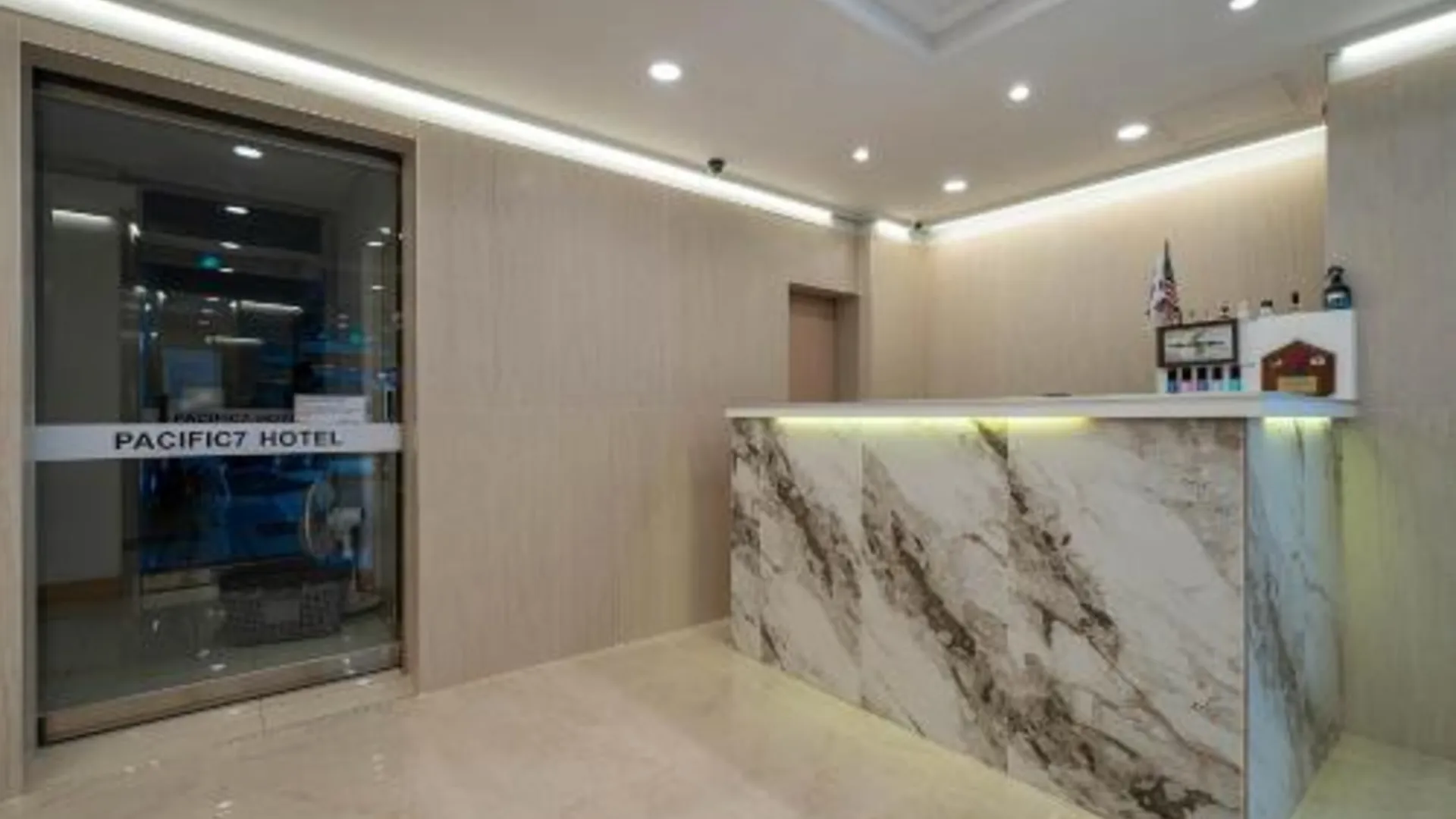 평택 퍼시픽7 호텔 3성급 호텔 객실