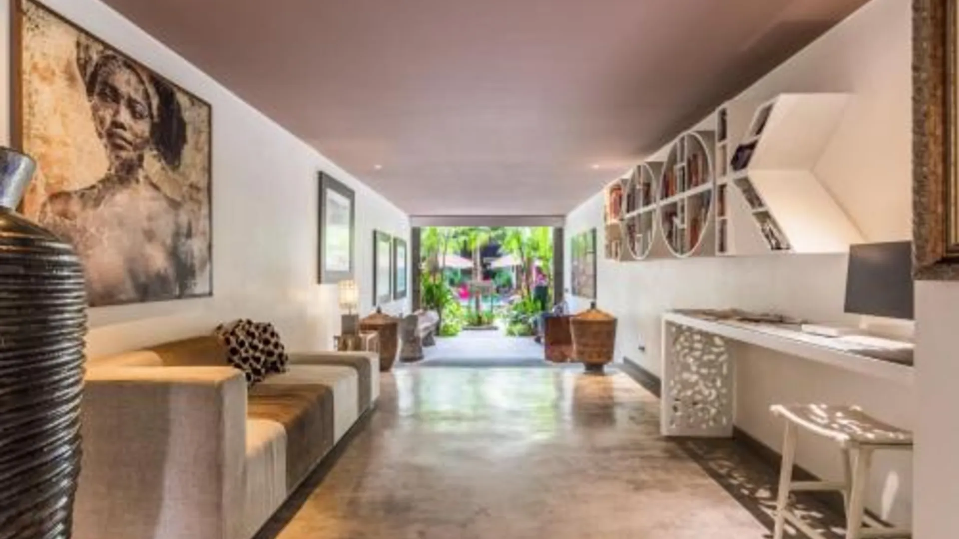 발리 케조라 스위트 4성급 호텔 수영장