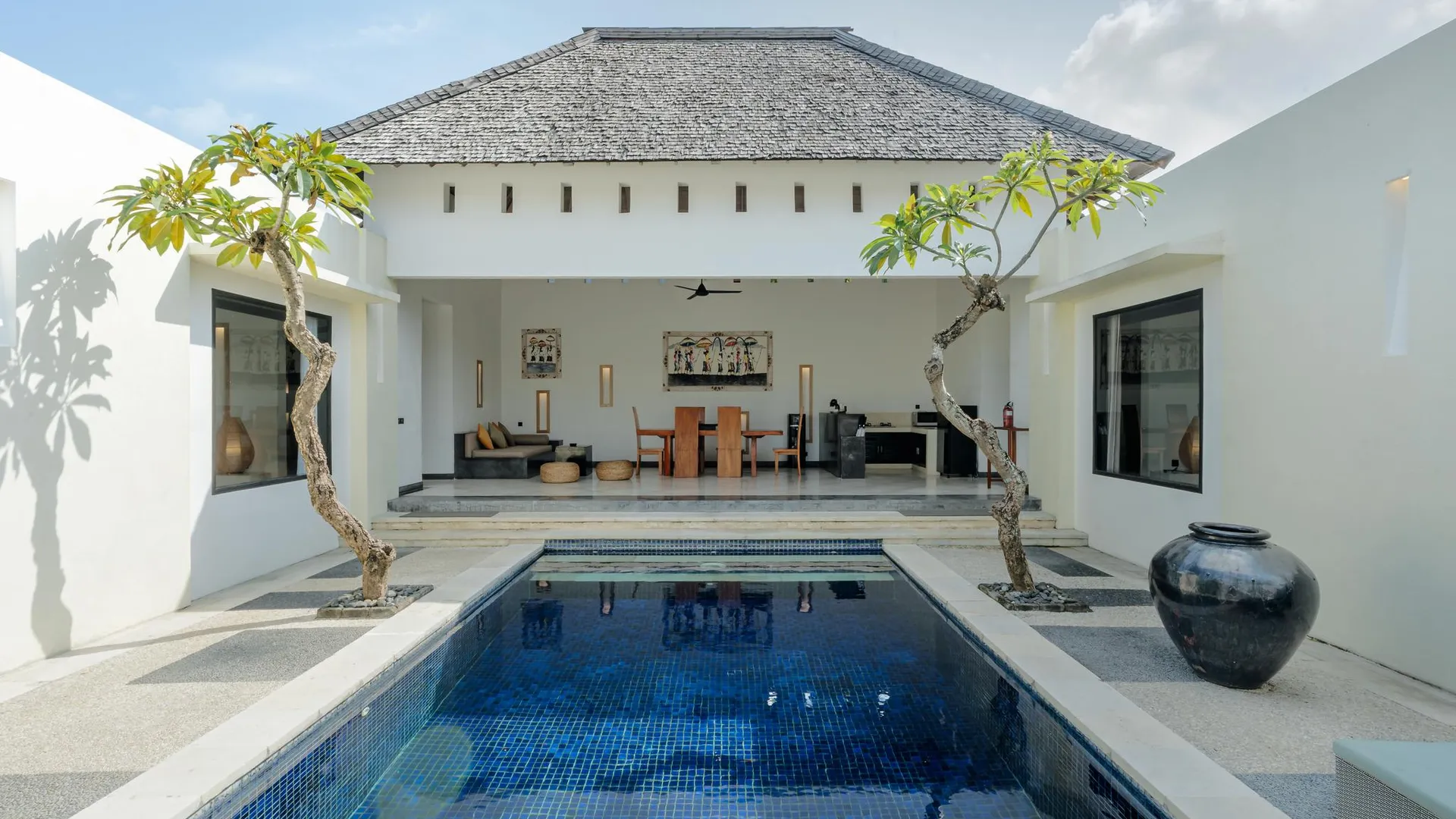 발리 더 스미냑 스위트 프라이빗 빌라 5성급 호텔 객실