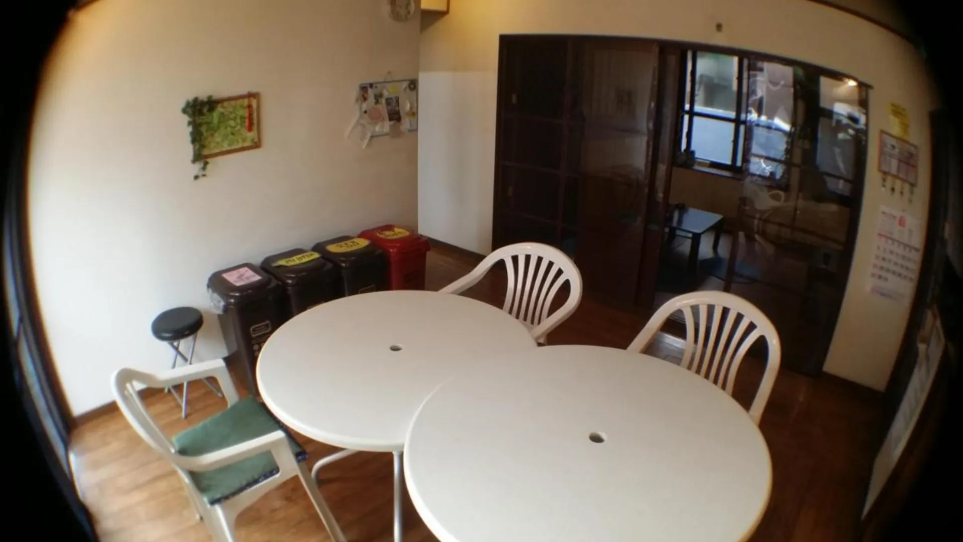 오키나와 본섬 게스트하우스 베이스 오키나와 1성급 호텔 부대시설