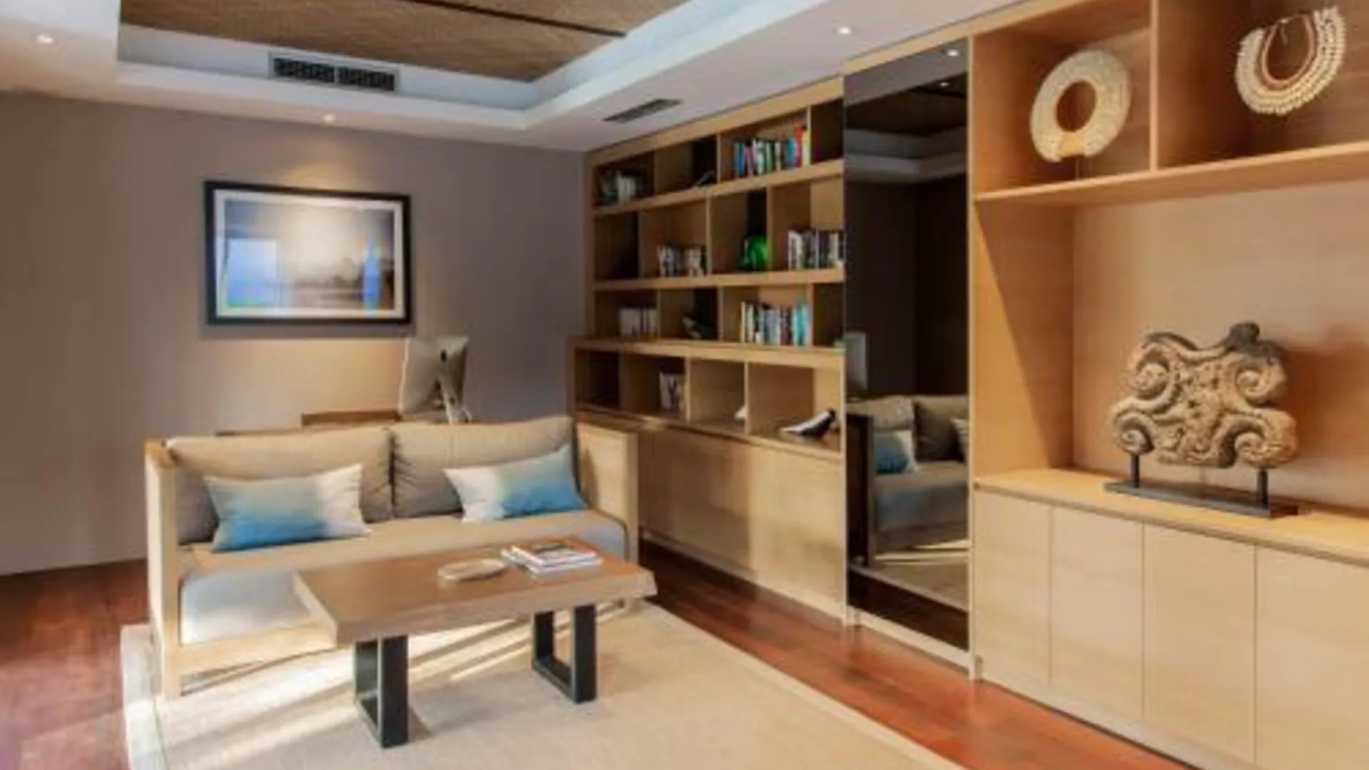 발리 니르자라 5성급 호텔 부대시설