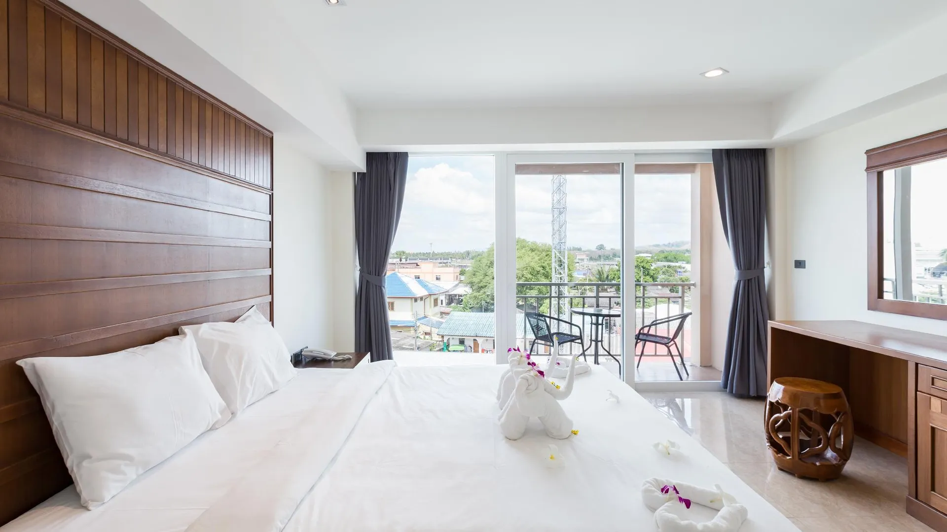 푸켓 데이비드 레지던스 3성급 호텔 전망