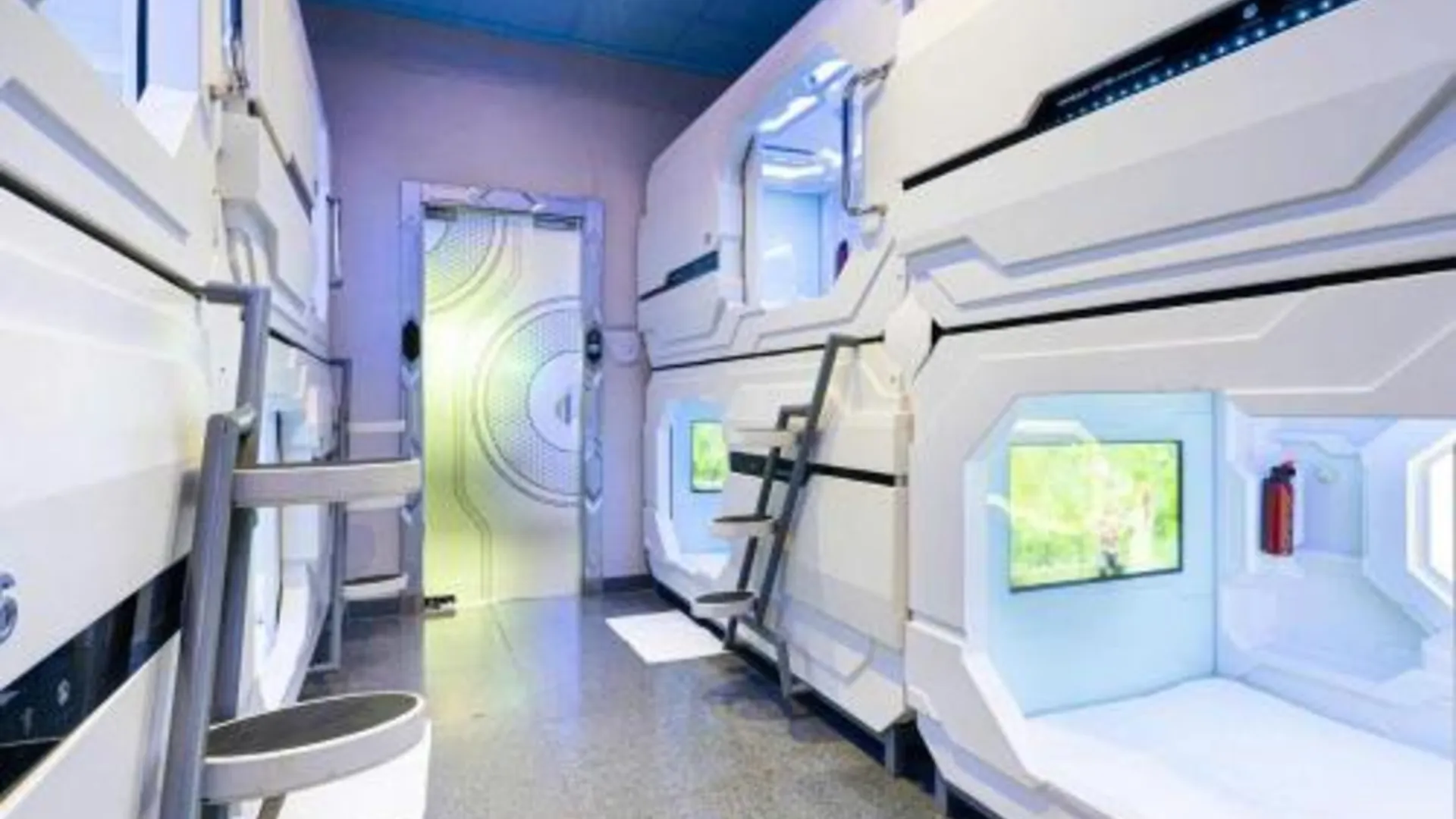 호치민 캡슐 리버사이드 사이공 2성급 호텔 스위트룸