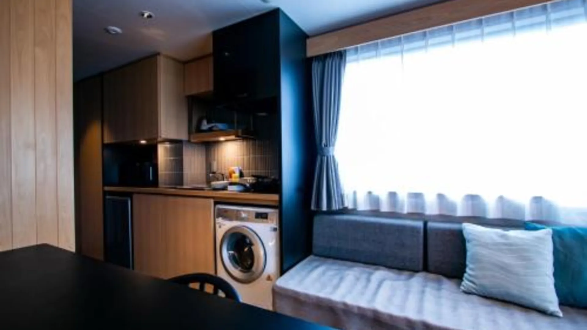 교토 민 니조조 3성급 호텔 외관