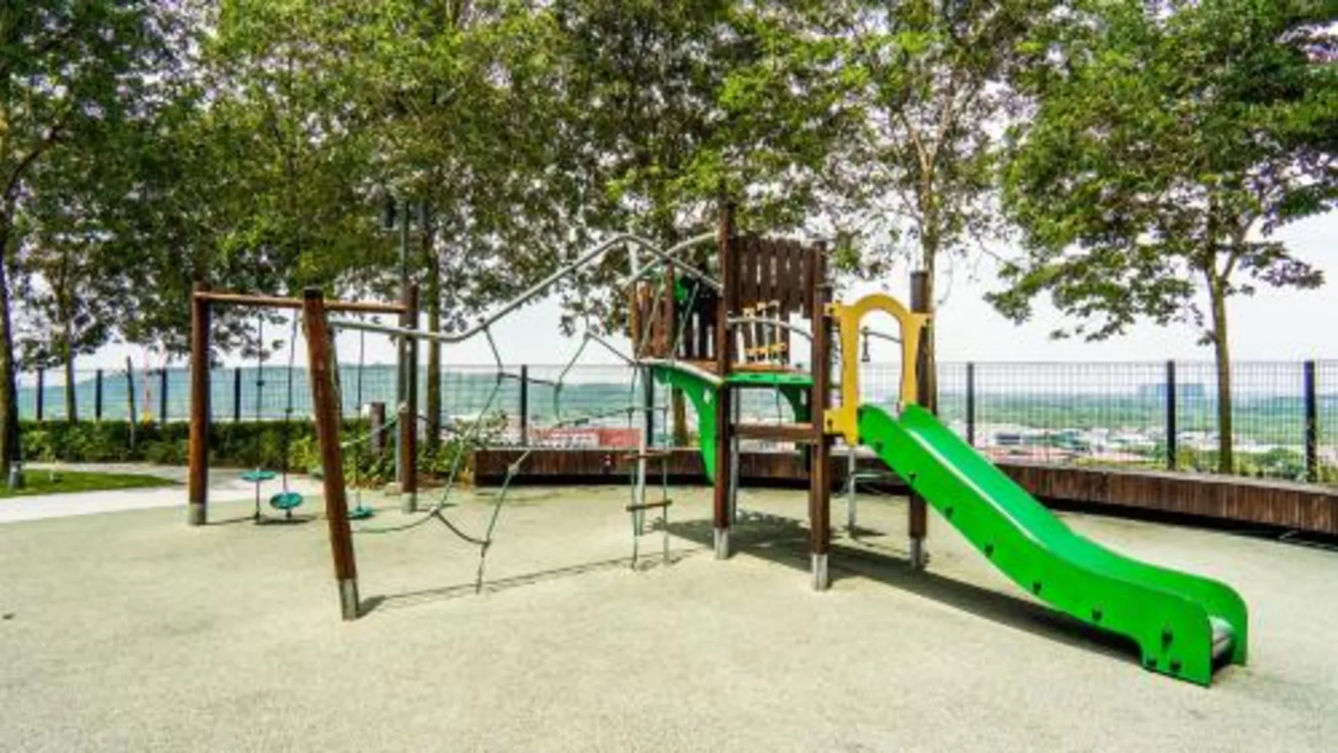 페탈링자야 Emporis SOHO Residences by Airhost  4성급 호텔 부대시설