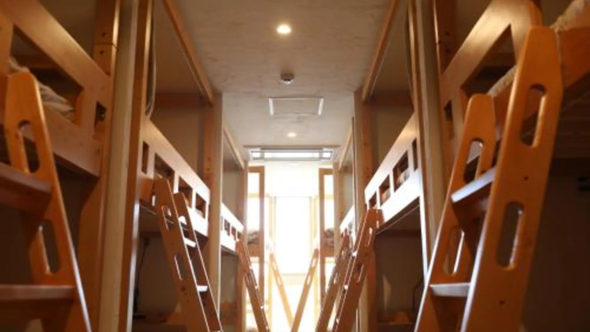 후쿠오카 2-타임즈 도미토리 호텔 2성급 호텔 외관