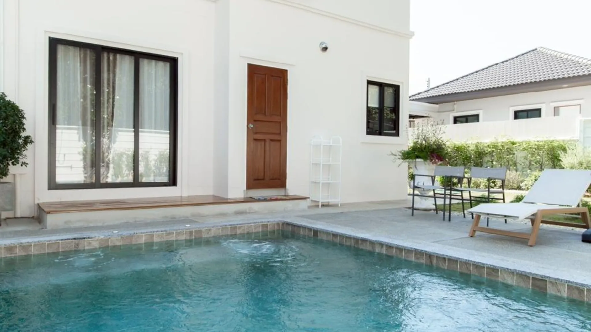 치앙라이 림꼭의 빌라 (m², 침실 3개, 프라이빗 욕실 3개) 4성급 싱글룸 객실