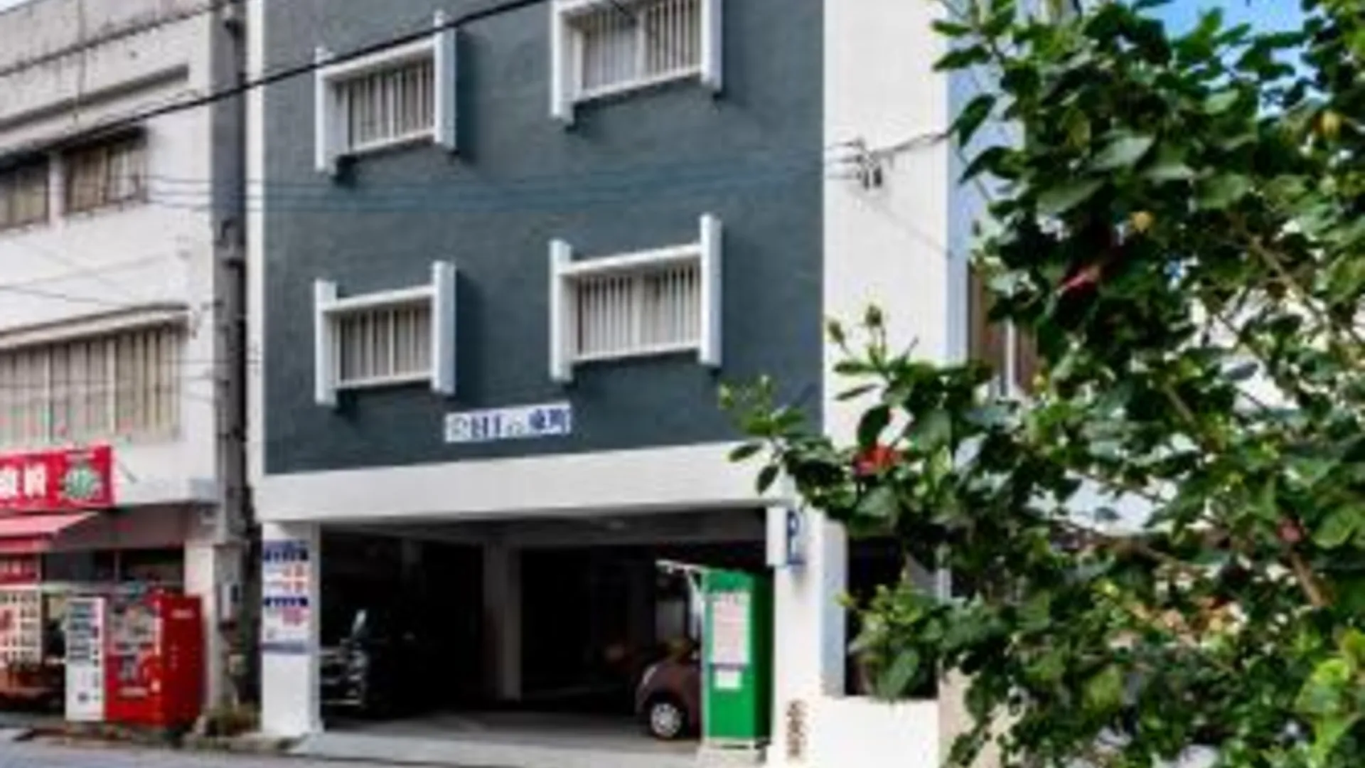 오키나와 본섬 Type B Room 40平米 -ウル エスポワール那覇- 2성급 싱글룸 외관