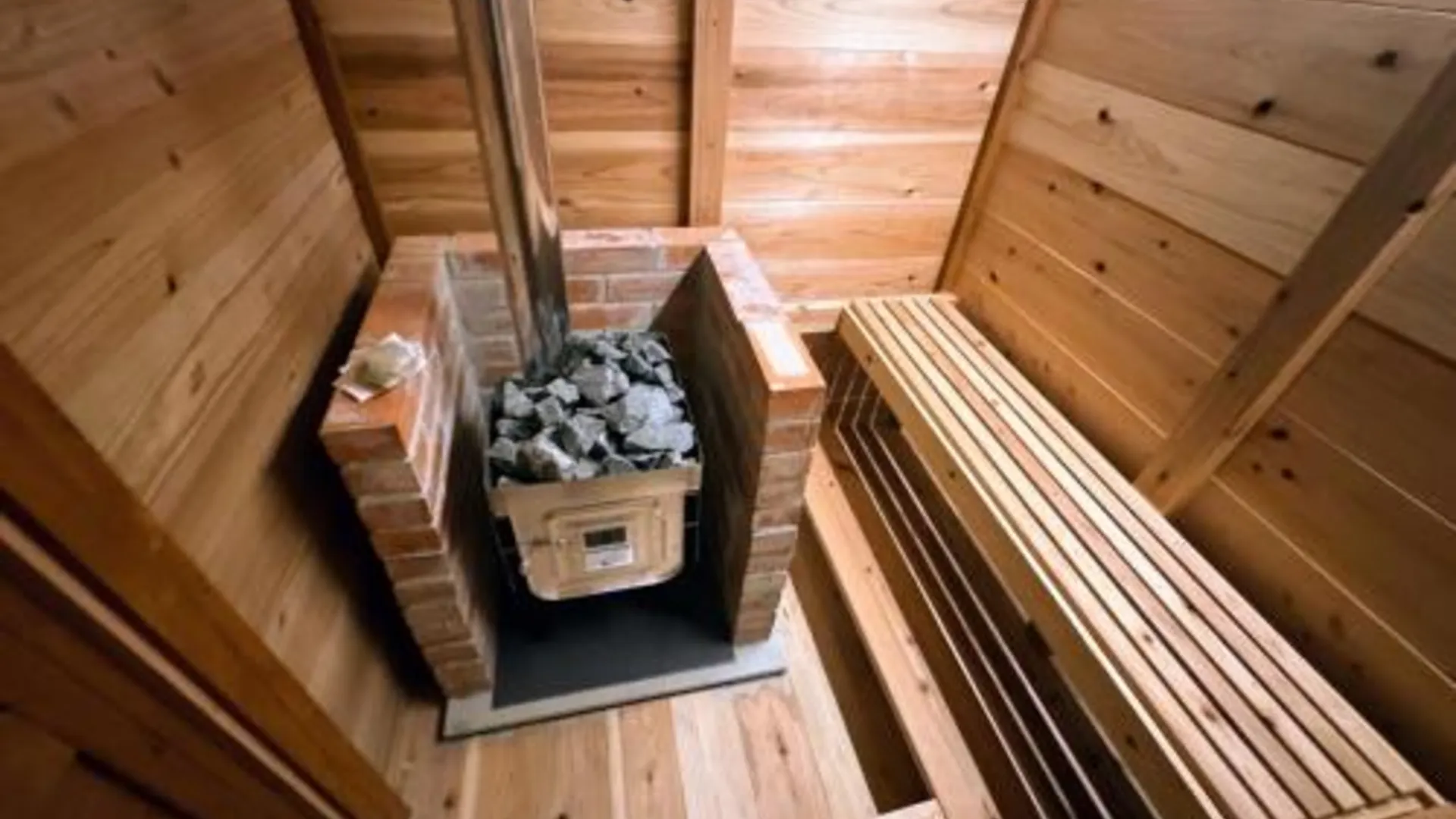 오키나와 본섬 우루마의 프라이빗 하우스 (66m², 침실 2개, 프라이빗 욕실 1개) 4성급 게스트하우스 로비