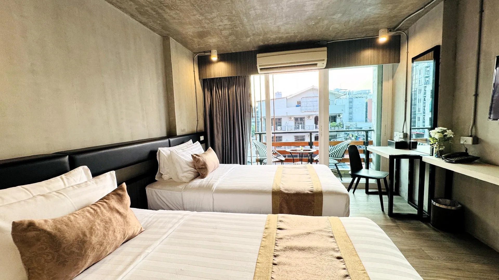 푸켓 아스피라 센트럴 파통 4성급 호텔 스위트룸