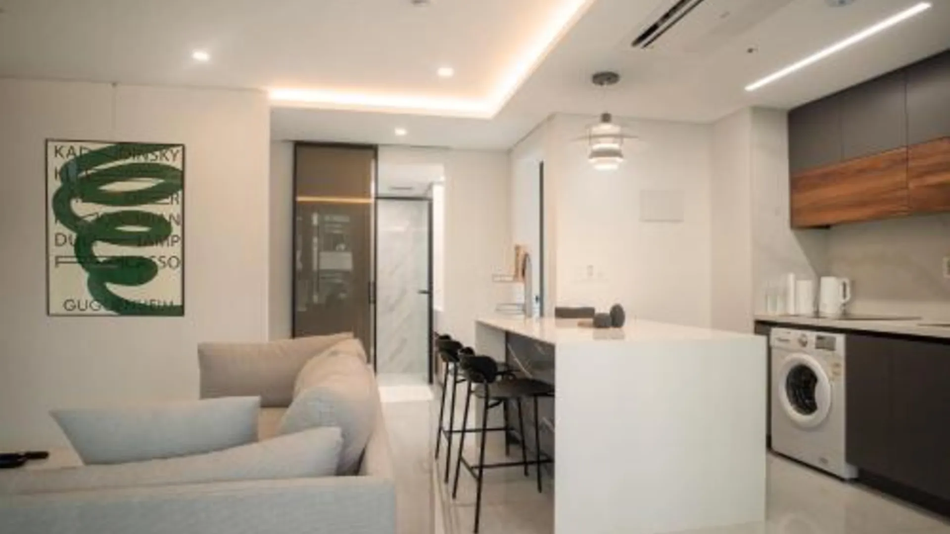 서울 UH 플랫 더 서초 4성급 호텔 로비