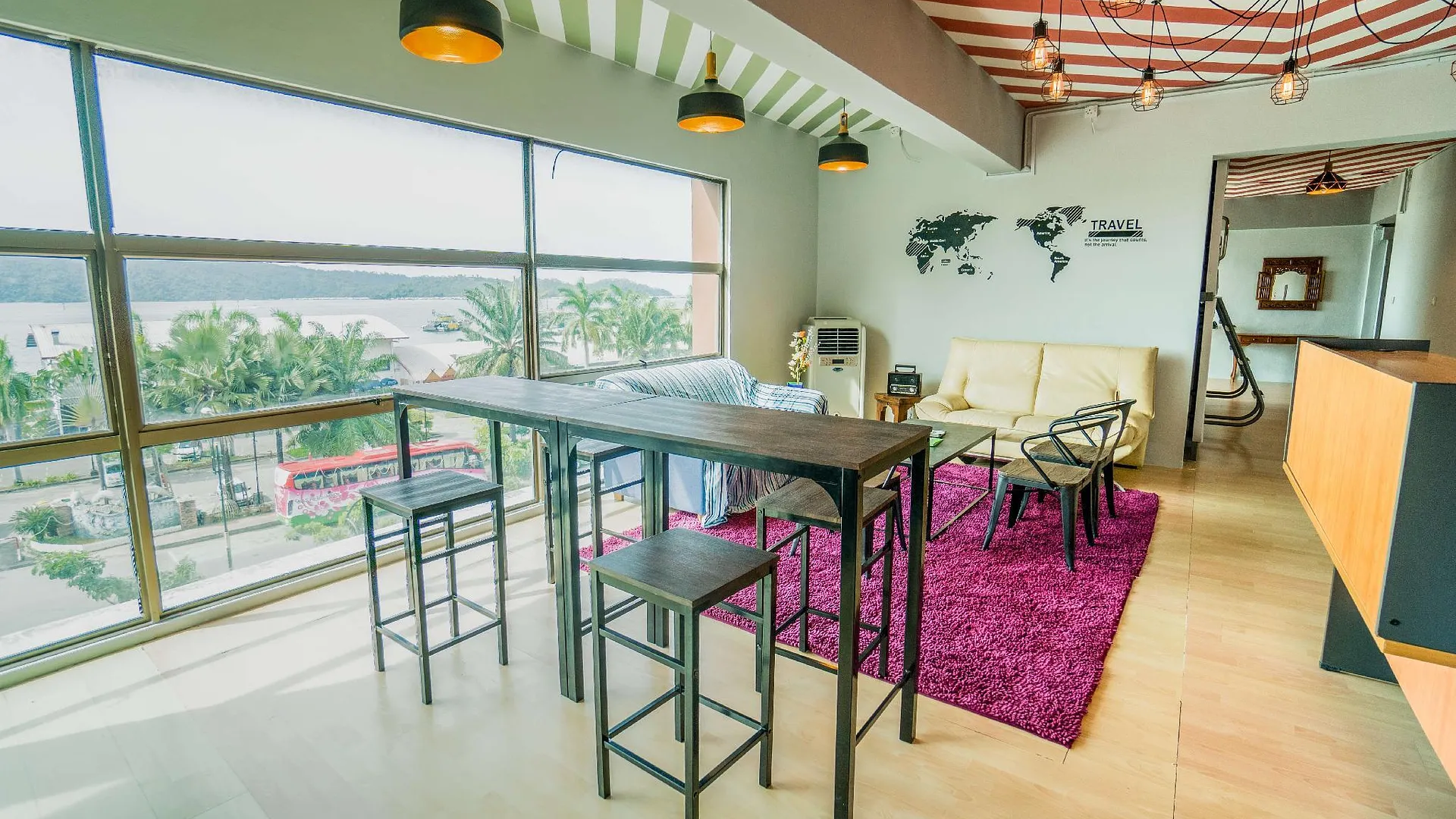 코타키나발루 씨뷰 캡슐 호텔 2성급 호텔 객실