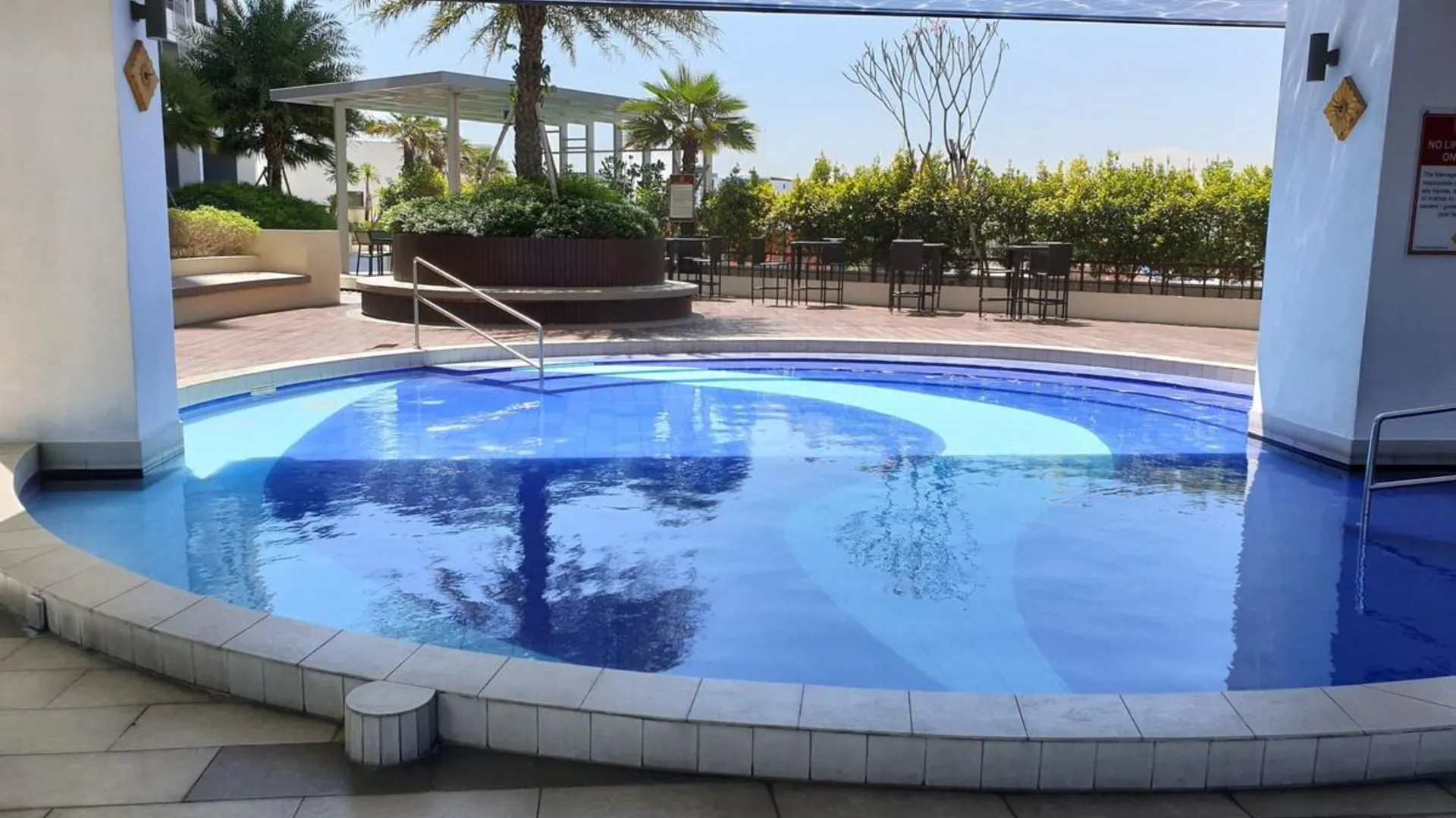 이포 캄풍 쿠차이의 프라이빗 하우스 (60m², 침실 2개, 프라이빗 욕실 2개) 4성급 게스트하우스 전망