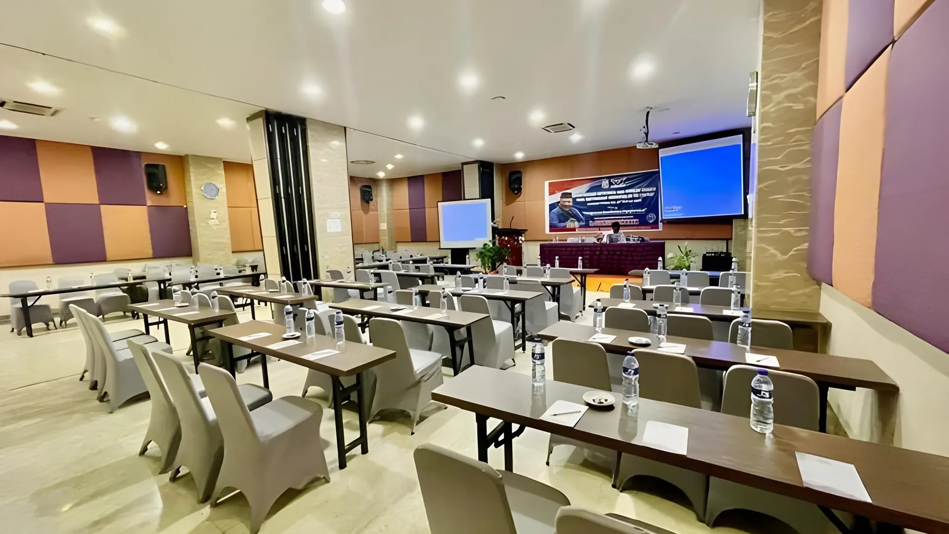 마카사르 Raising Hotel Panakkukang Makassar By LIFE 3성급 호텔 전망