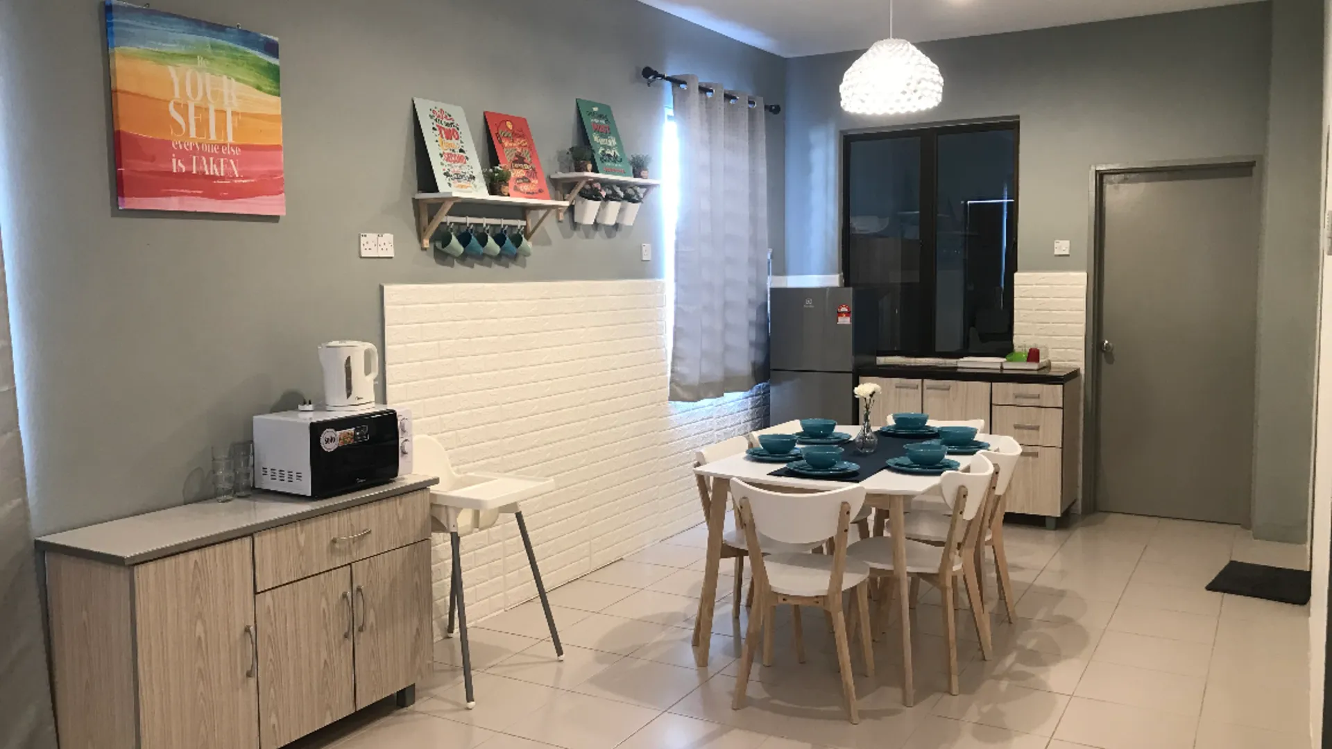 이포 메루의 프라이빗 하우스 (2000m², 침실 4개, 프라이빗 욕실 3개) 3성급 싱글룸 수영장