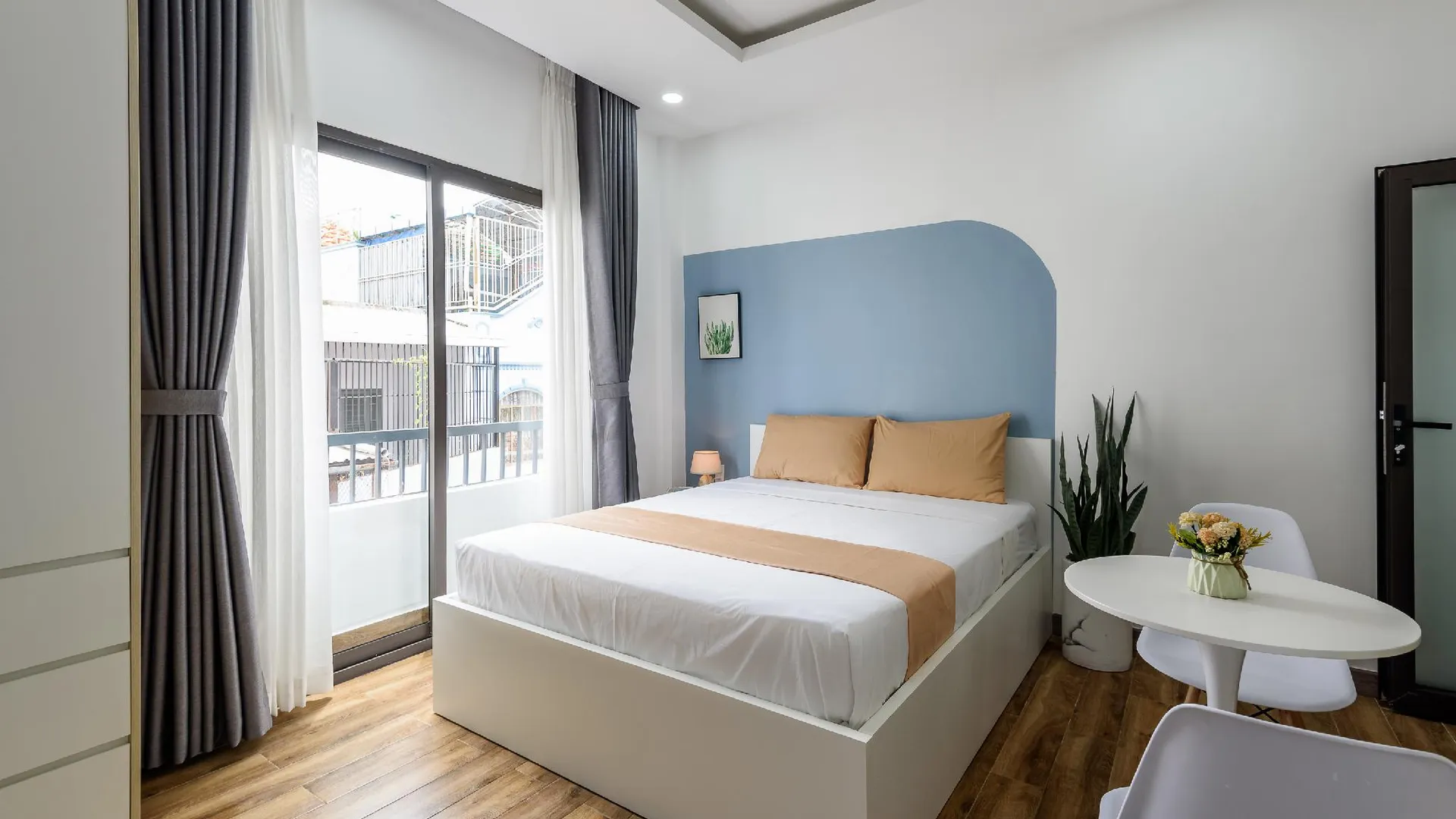 호치민 코즈룸 홈즈 - 서머스 하우스 3성급 게스트하우스 스위트룸