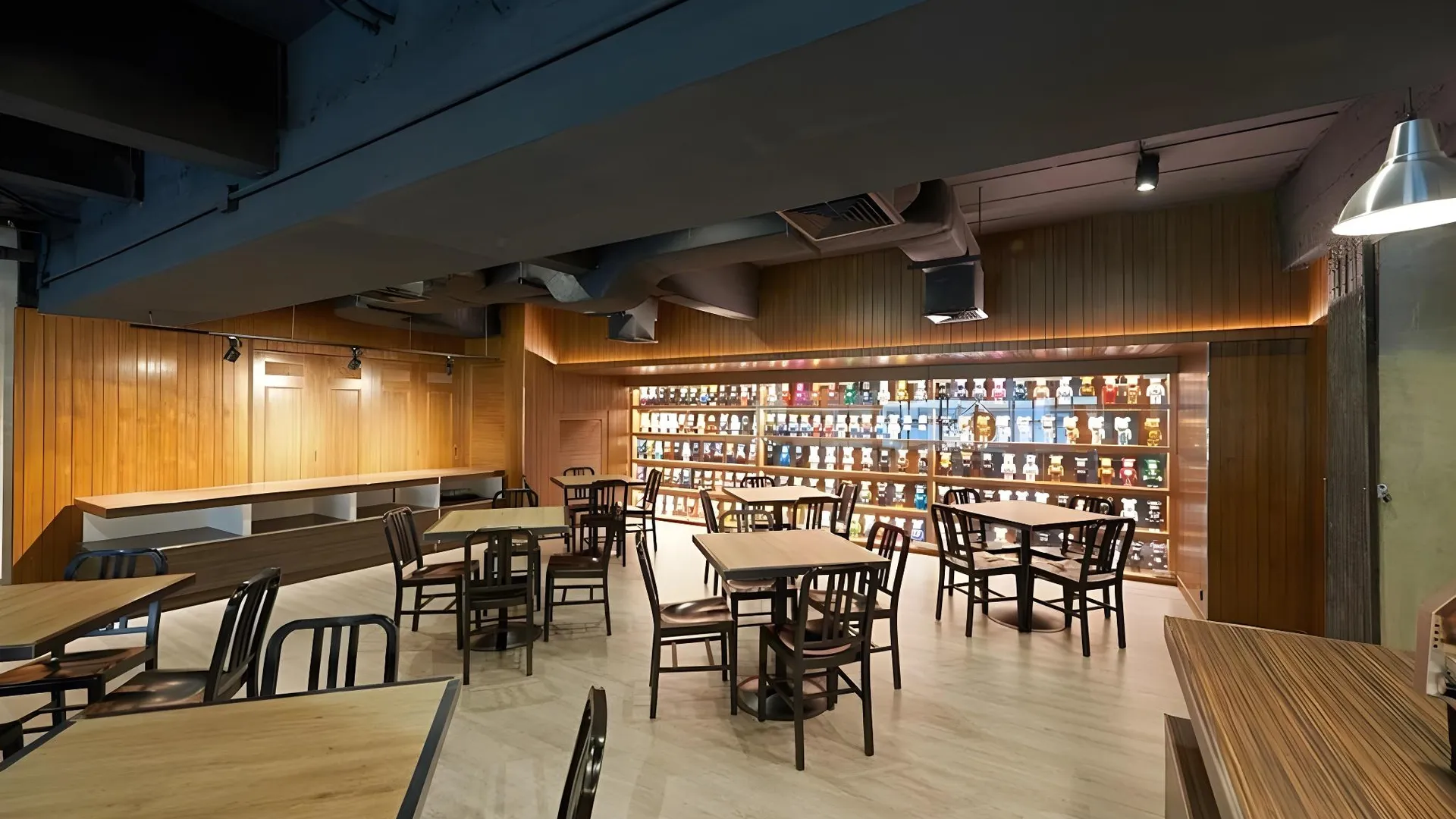 방콕 화이트 팰리스 호텔 3성급 호텔 외관