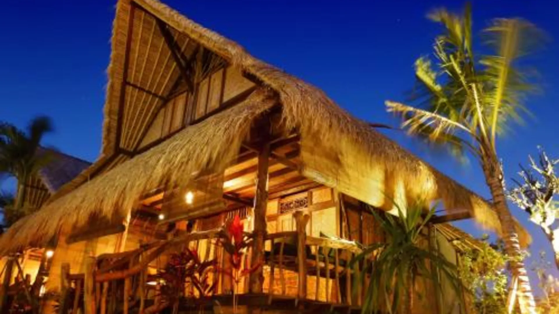 발리 플라워 버드 벙갈로 5성급 게스트하우스 외관