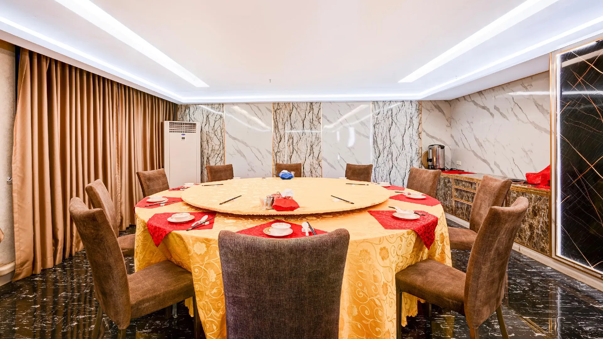 방콕 팔레트 더 트래블러스 호텔 방콕 3성급 호텔 객실