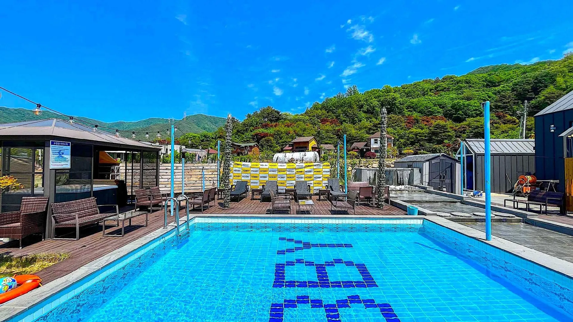 청도군 청도 하비리조트 럭셔리글램핑 4성급 게스트하우스 전망